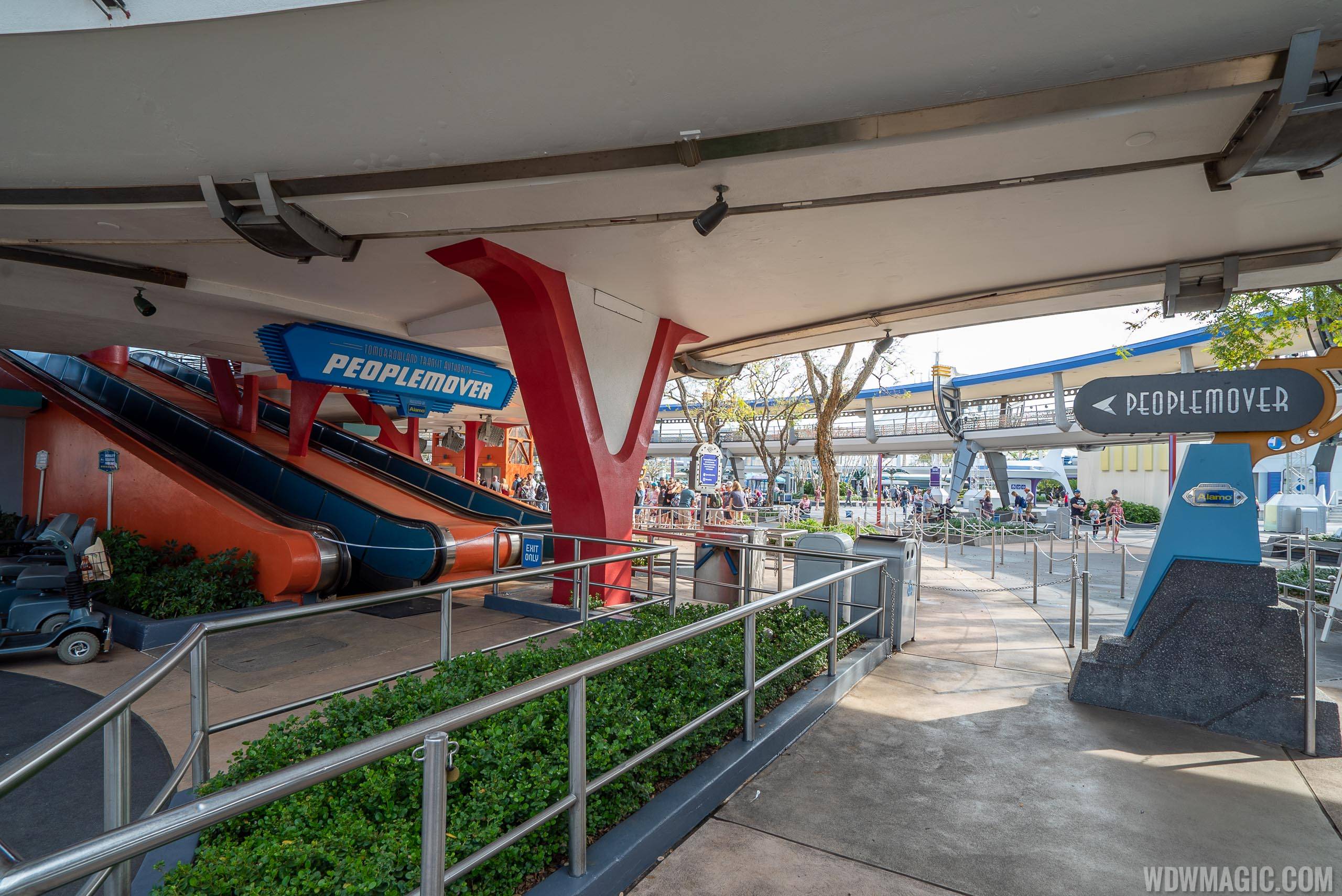 Tomorrowland Transit Authority PeopleMover closed