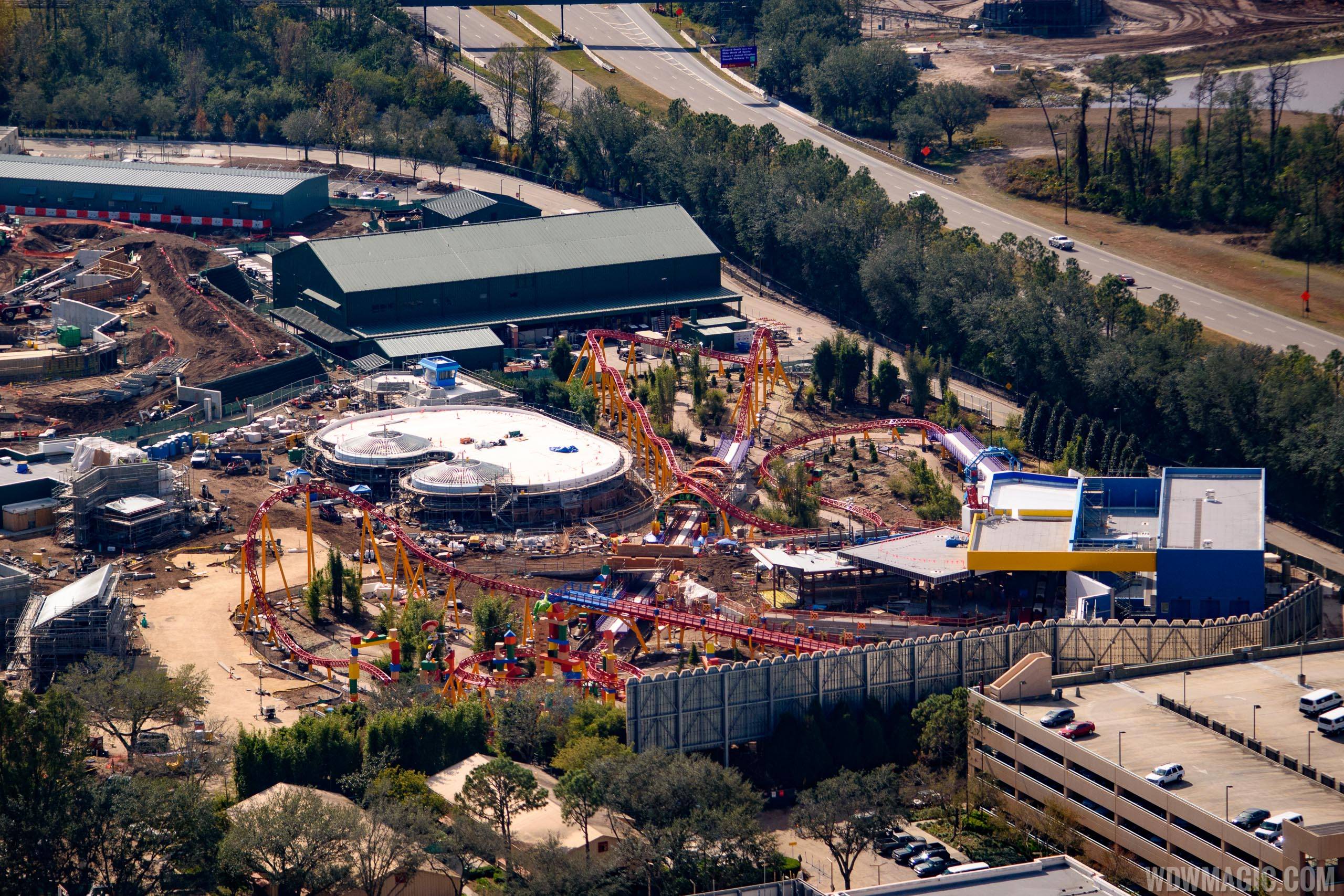 Toy Story Land wide view