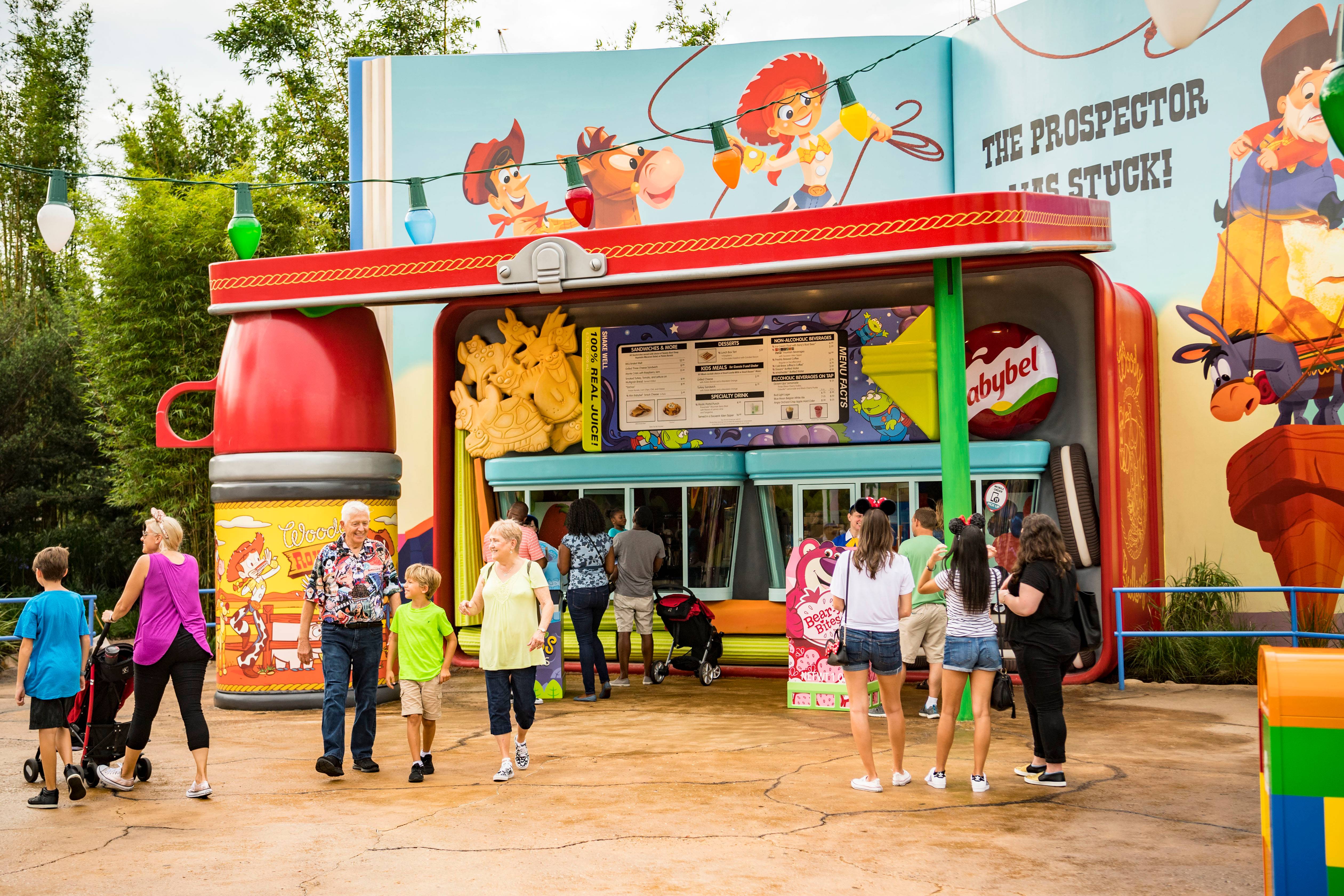 https://wdwmagic.twic.pics/ElementGalleryItems/attractions/Fullsize/Toy-Story-Land_Full_33008.jpg?twic=v1/resize=750