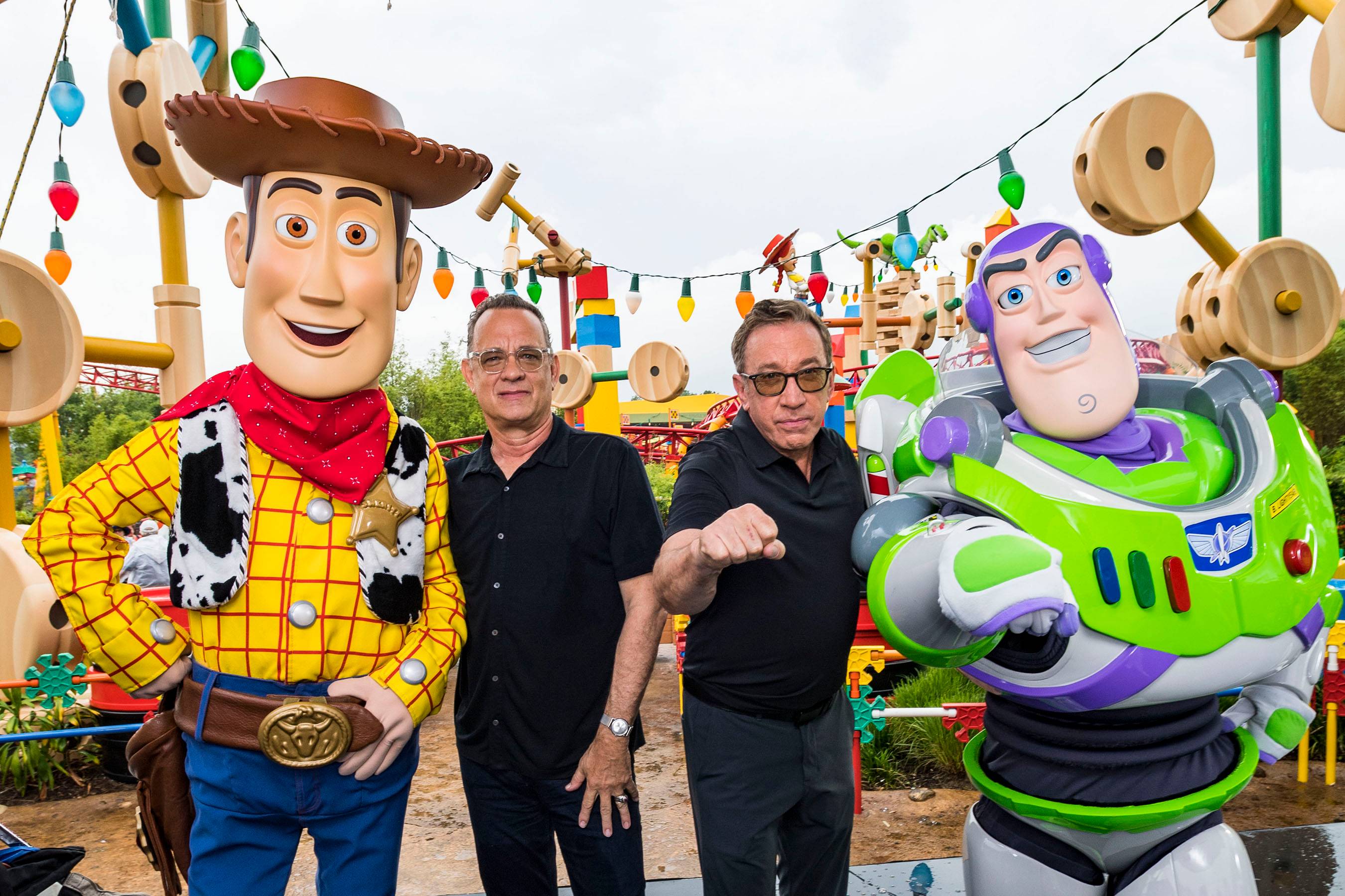 PHOTOS - Tom Hanks, Tim Allen and other stars from Toy Story 4 visit Toy Story Land at Disney's Hollywood Studios