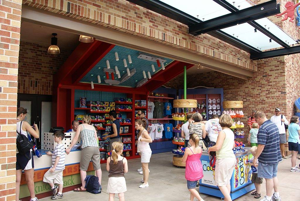 Pixar Place now completely wall-less, and Toy Story Meet and Greet moves in