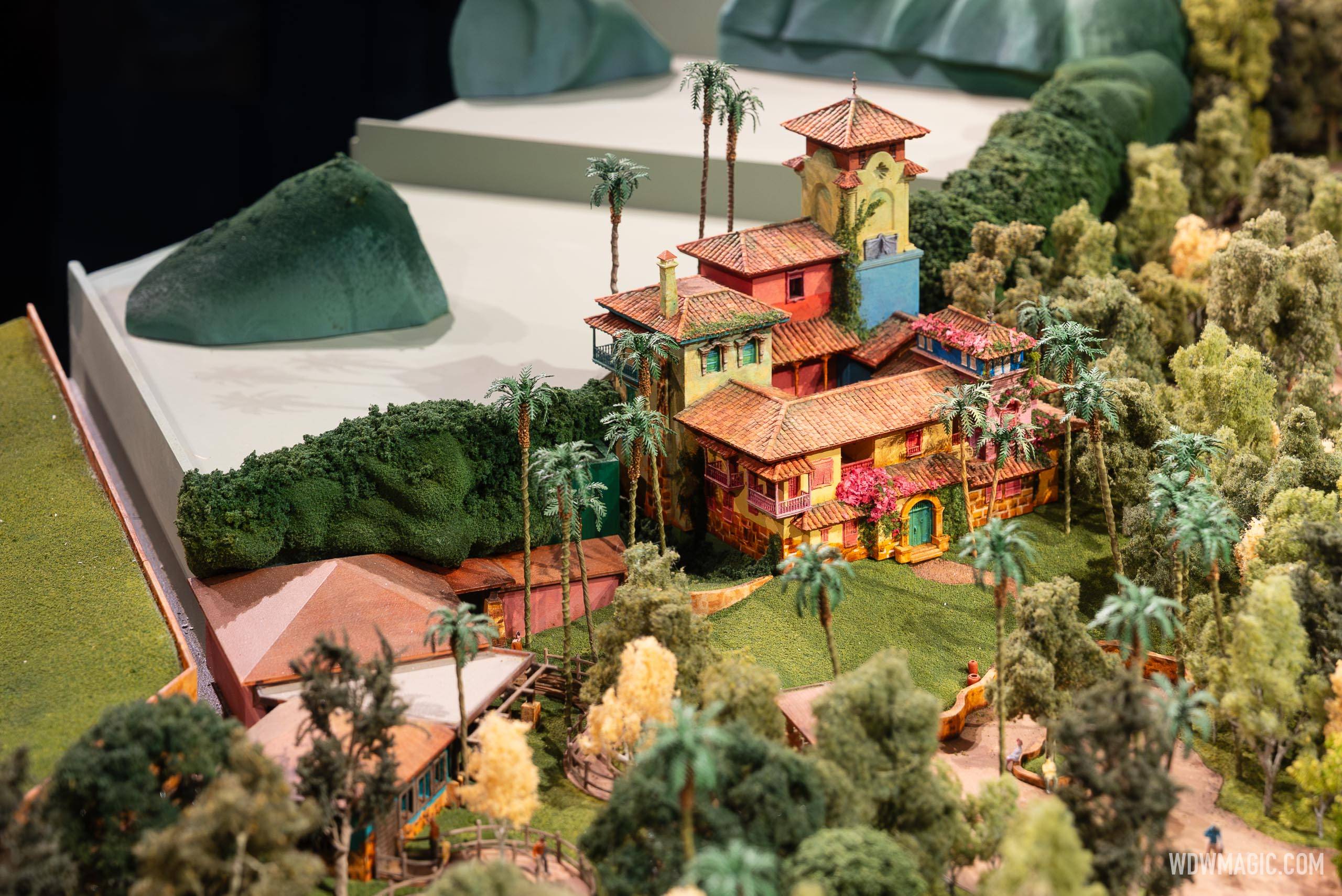 Tropical Americas Scale Model