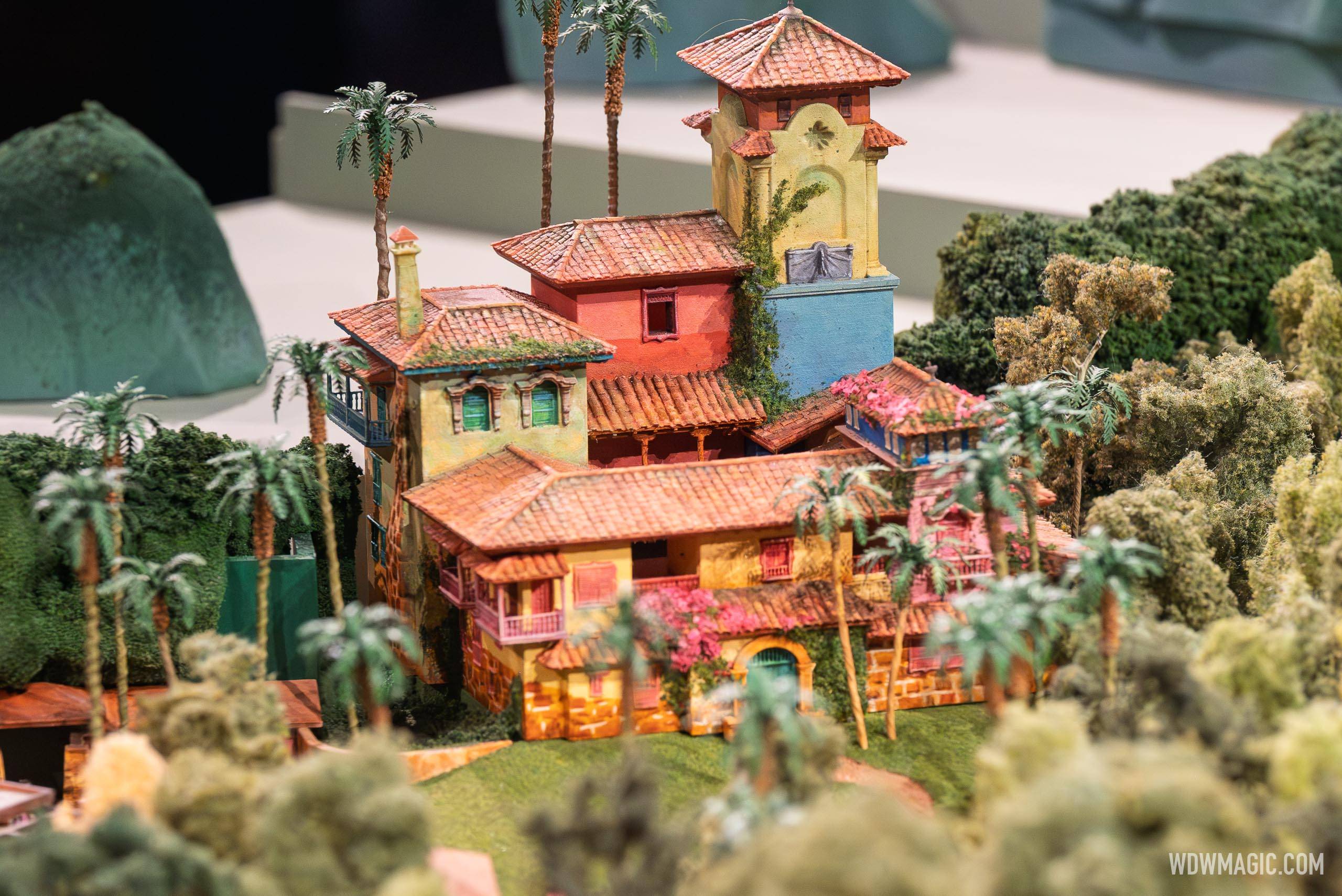 Tropical Americas Scale Model