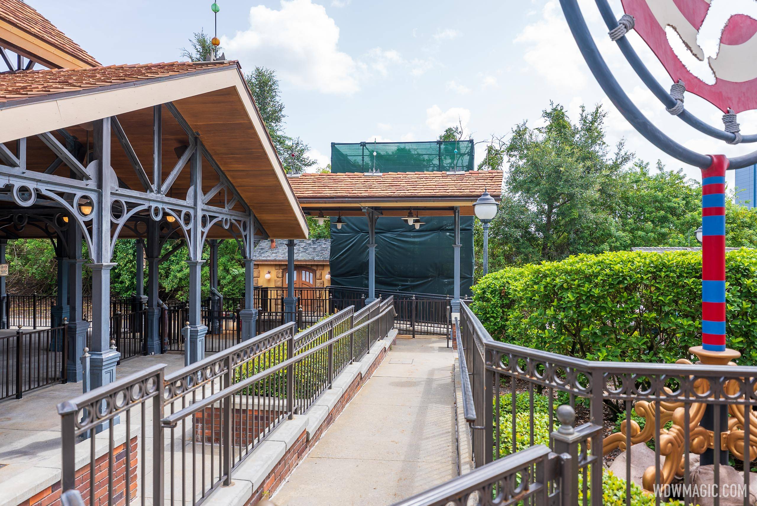 Fantasyland Station (Walt Disney World Railroad) - WanderDisney