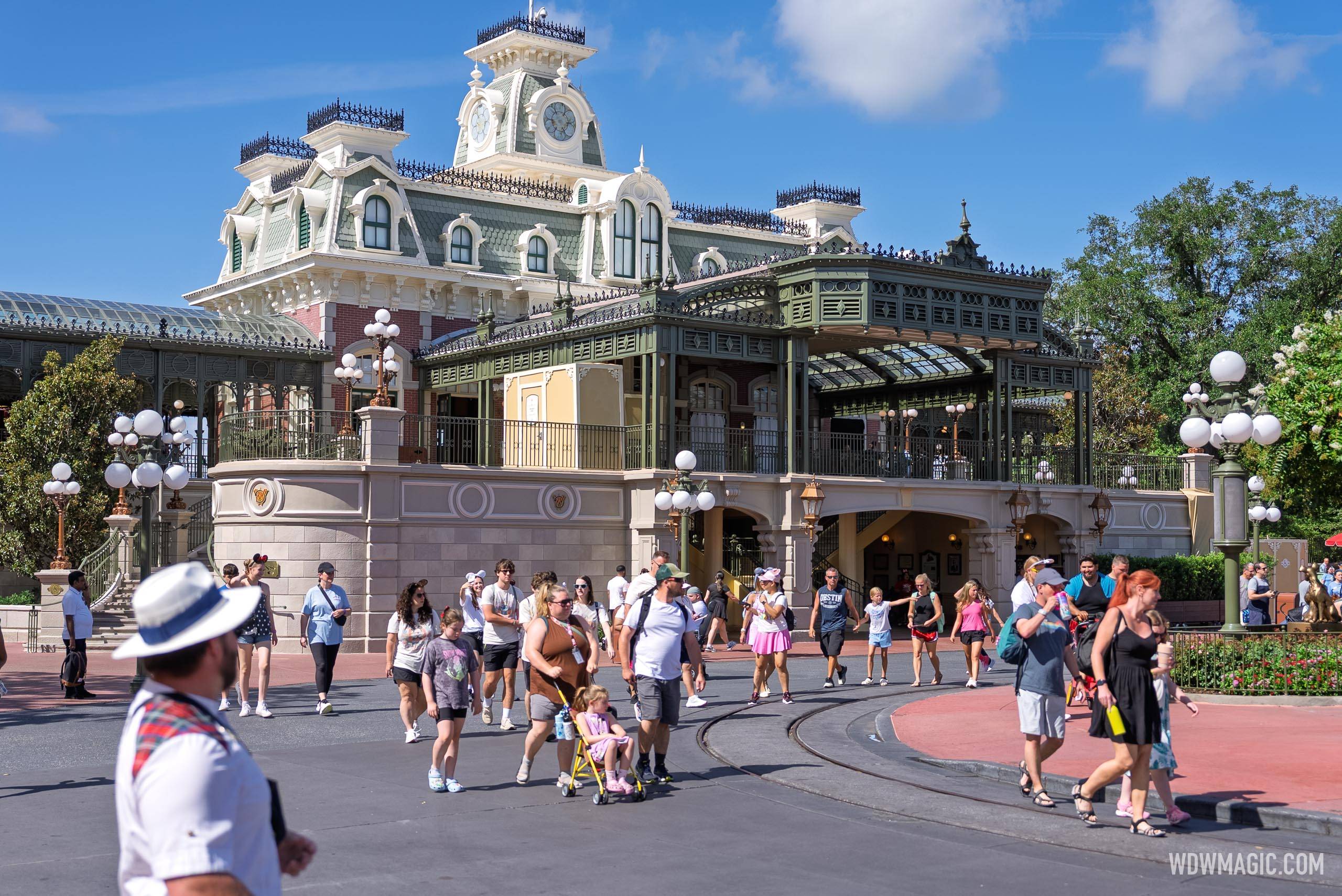 Walt Disney World Railroad Main Street U.S.A. Station Refurbishment - July 17  2025