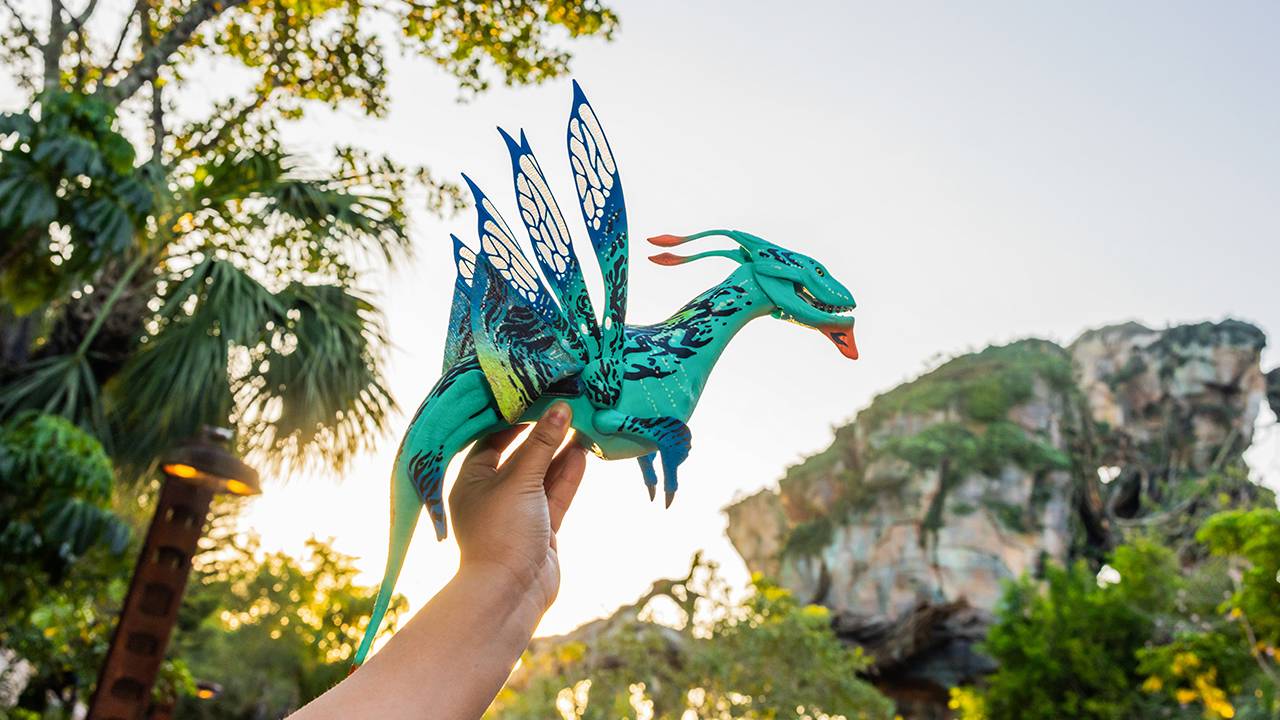 Store Set of 3 interactive Banshee toys from Pandora World of Avatar