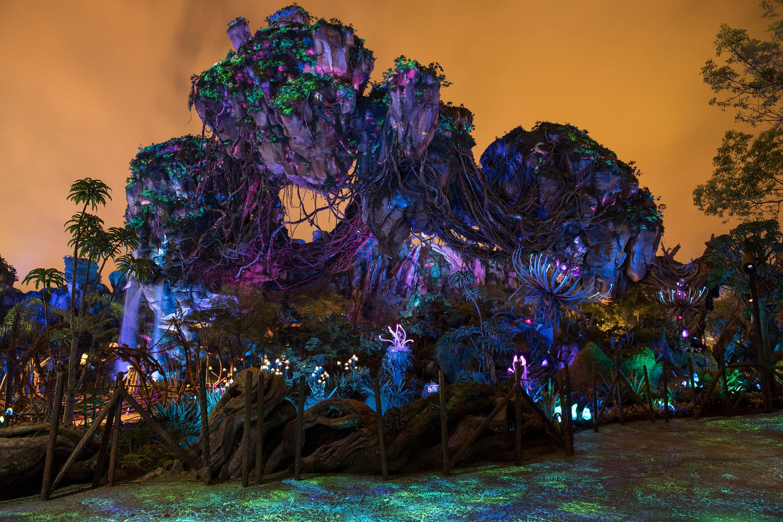 Pandora - The World of Avatar After Dark