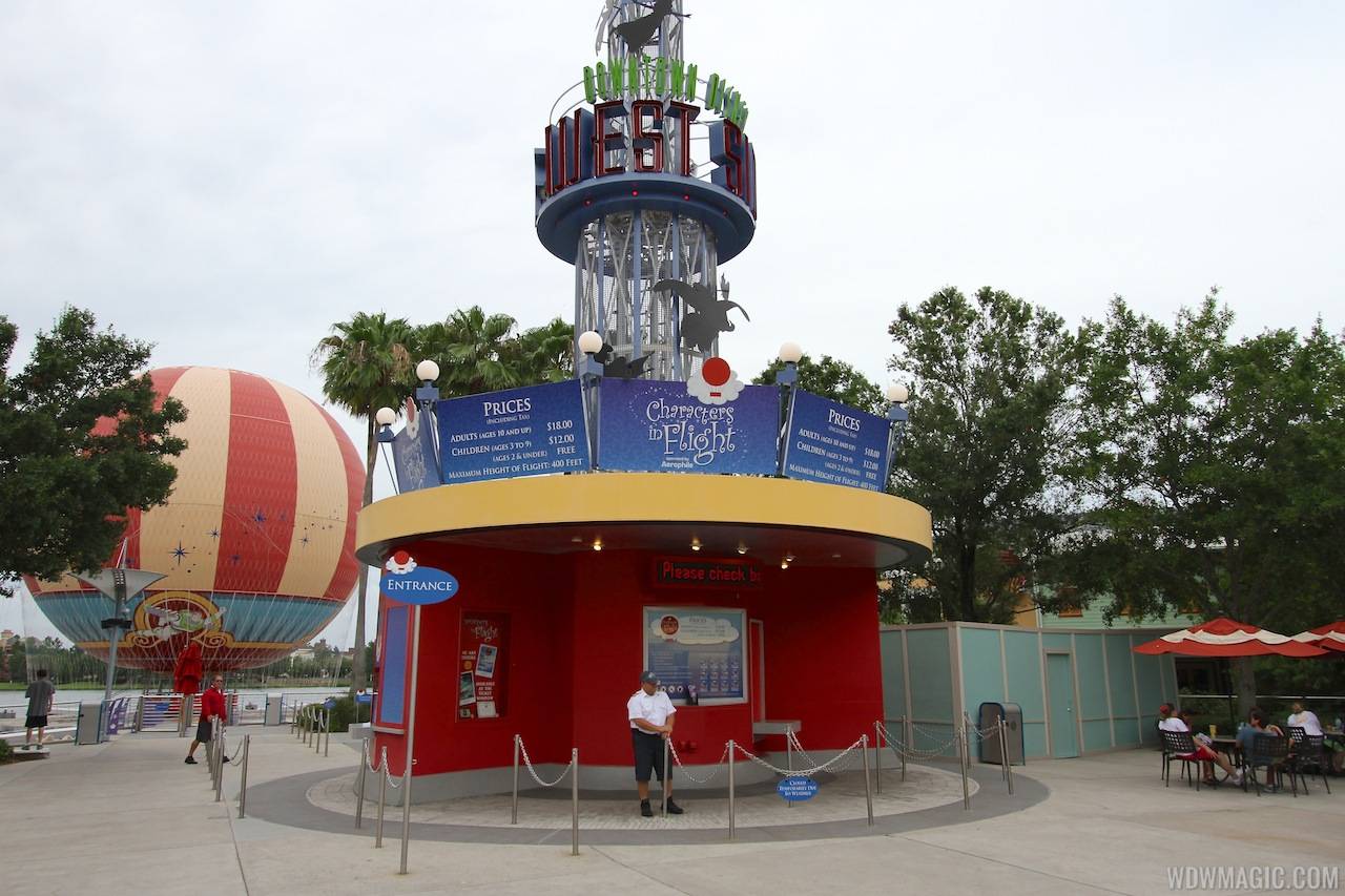 PHOTOS - Temporary bridge to bypass Pleasure Island foot traffic
