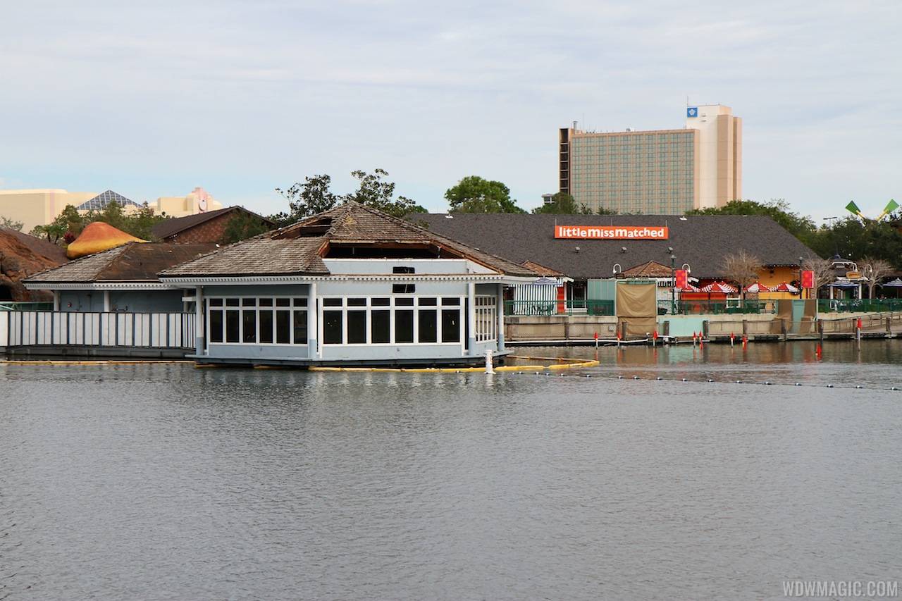 Cap'n Jacks restaurant and marina demolition