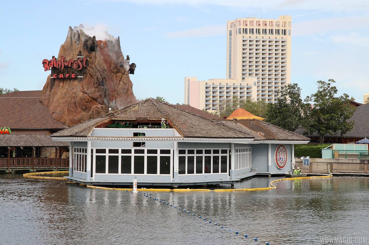 PHOTOS - Cap'n Jacks Restaurant and marina now being demolished at Downtown Disney