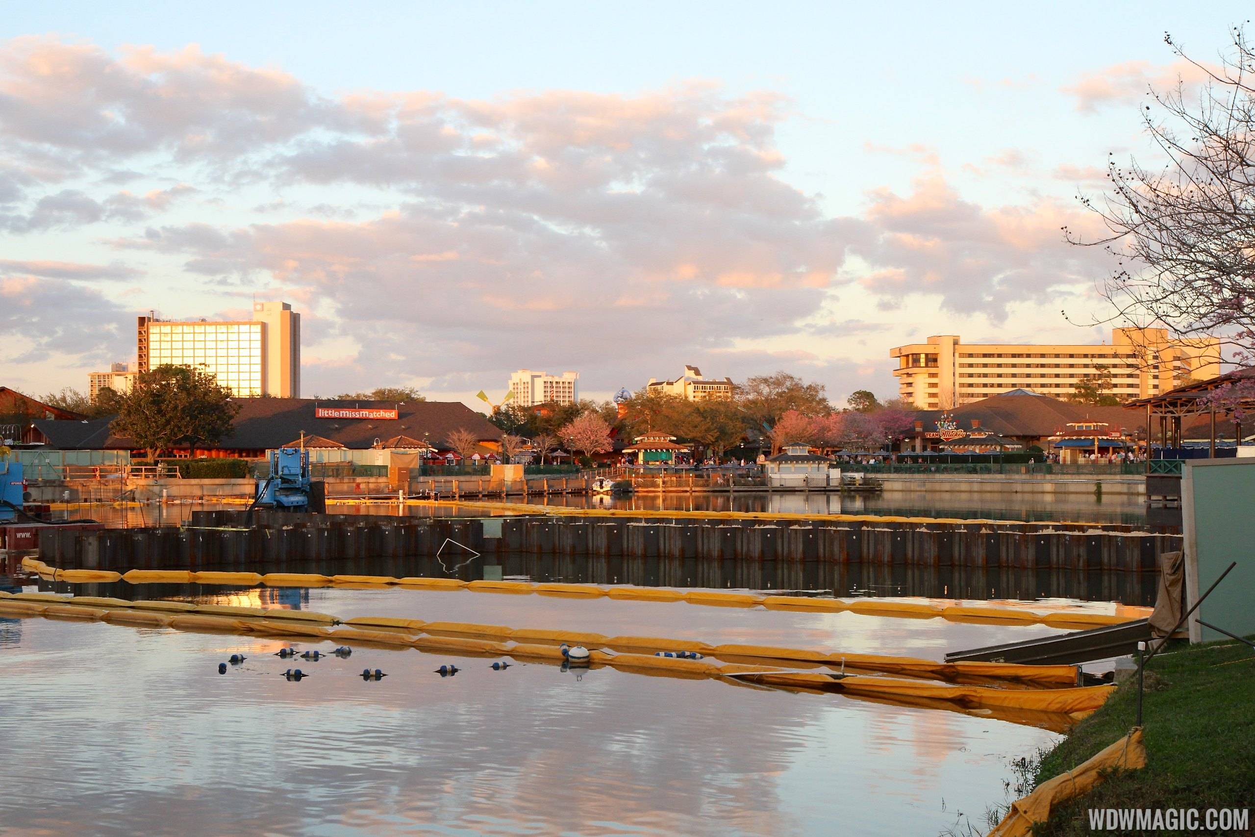 PHOTOS - Latest look at the Marketplace Causeway construction