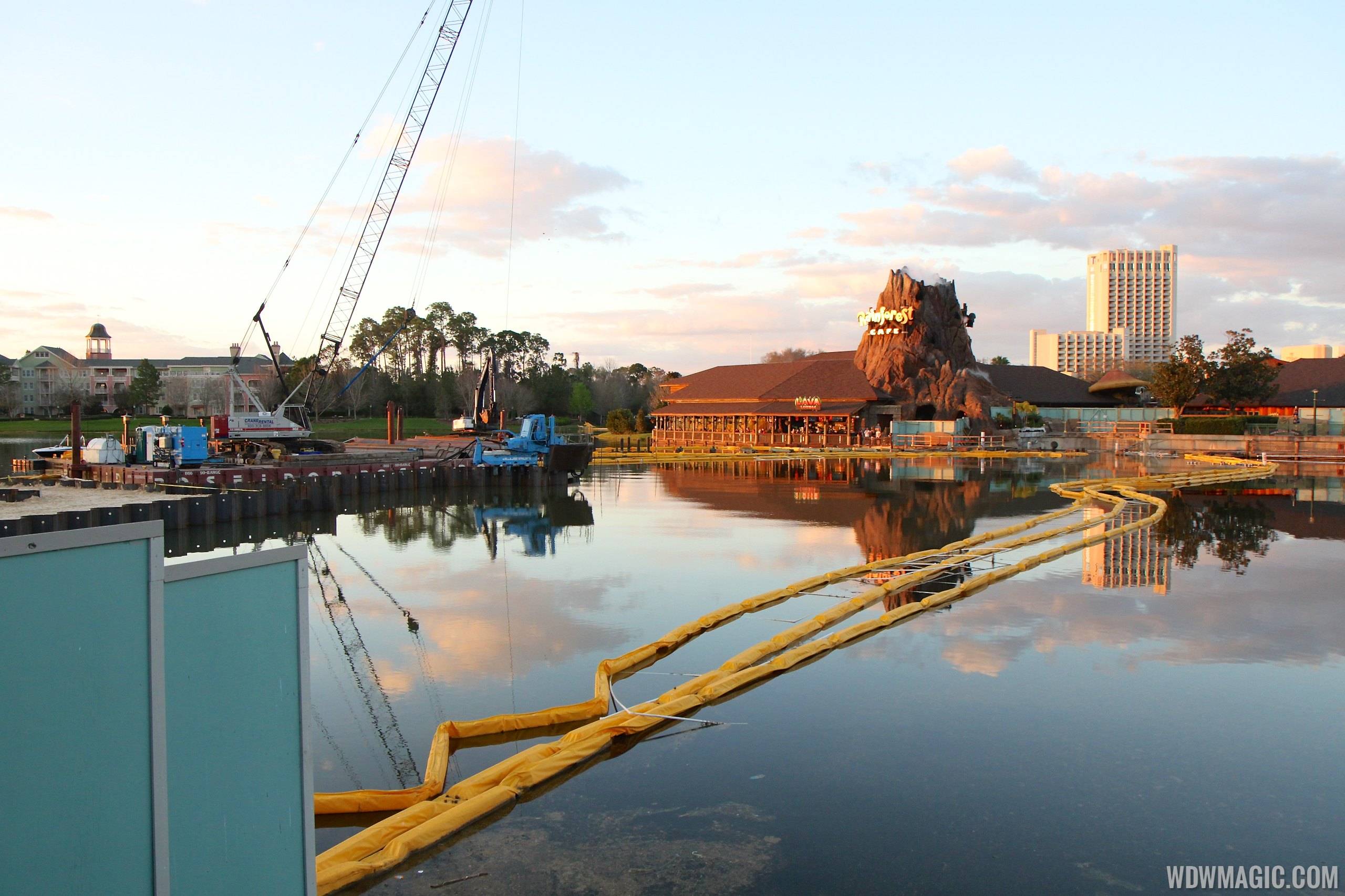 PHOTOS - Latest look at the Marketplace Causeway construction