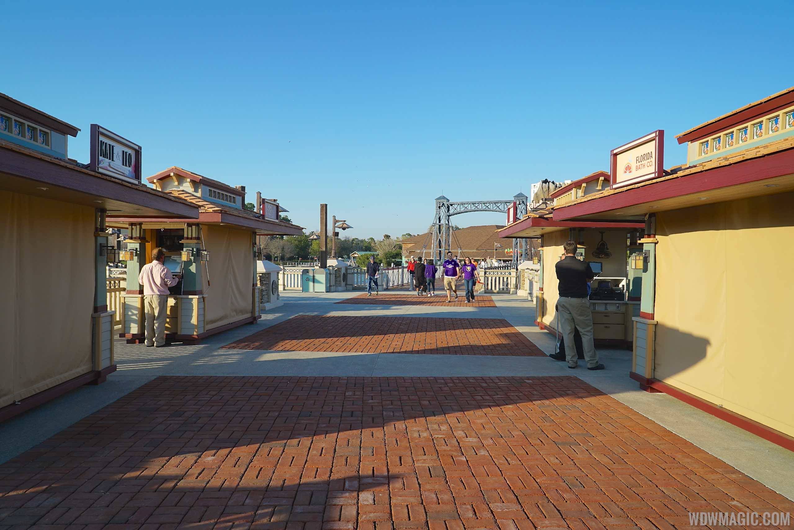 VIDEO - Walk-through of the new Marketplace Causeway at Disney Springs