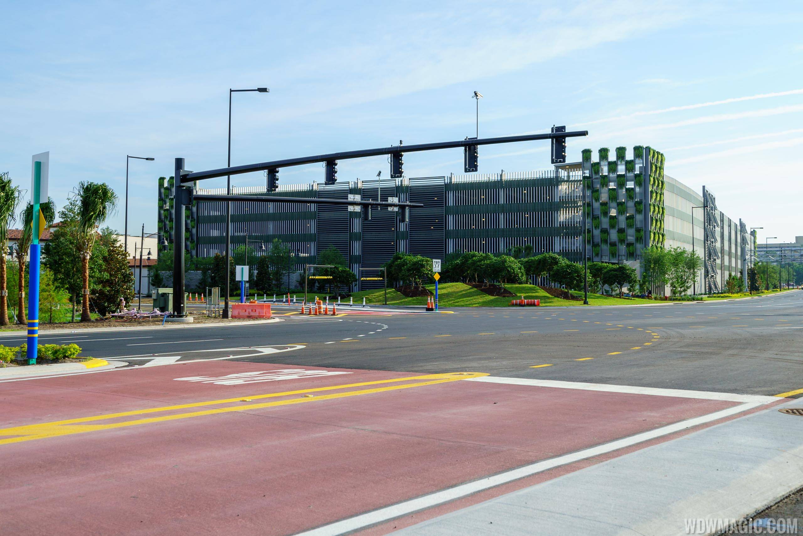 PHOTOS - A look at the new Lime Parking Garage at Disney Springs
