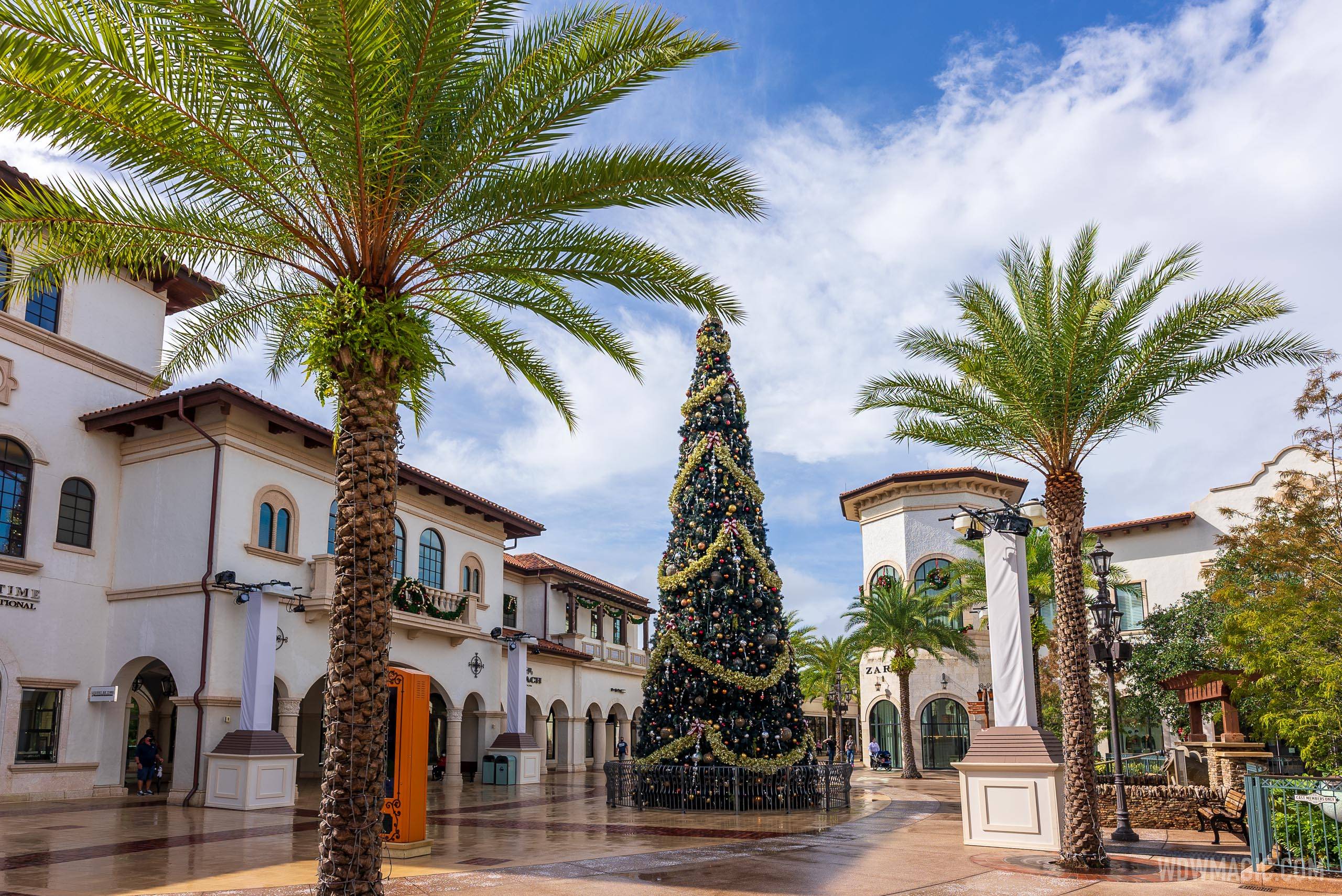 Disney Springs Christmas holiday decor 2020