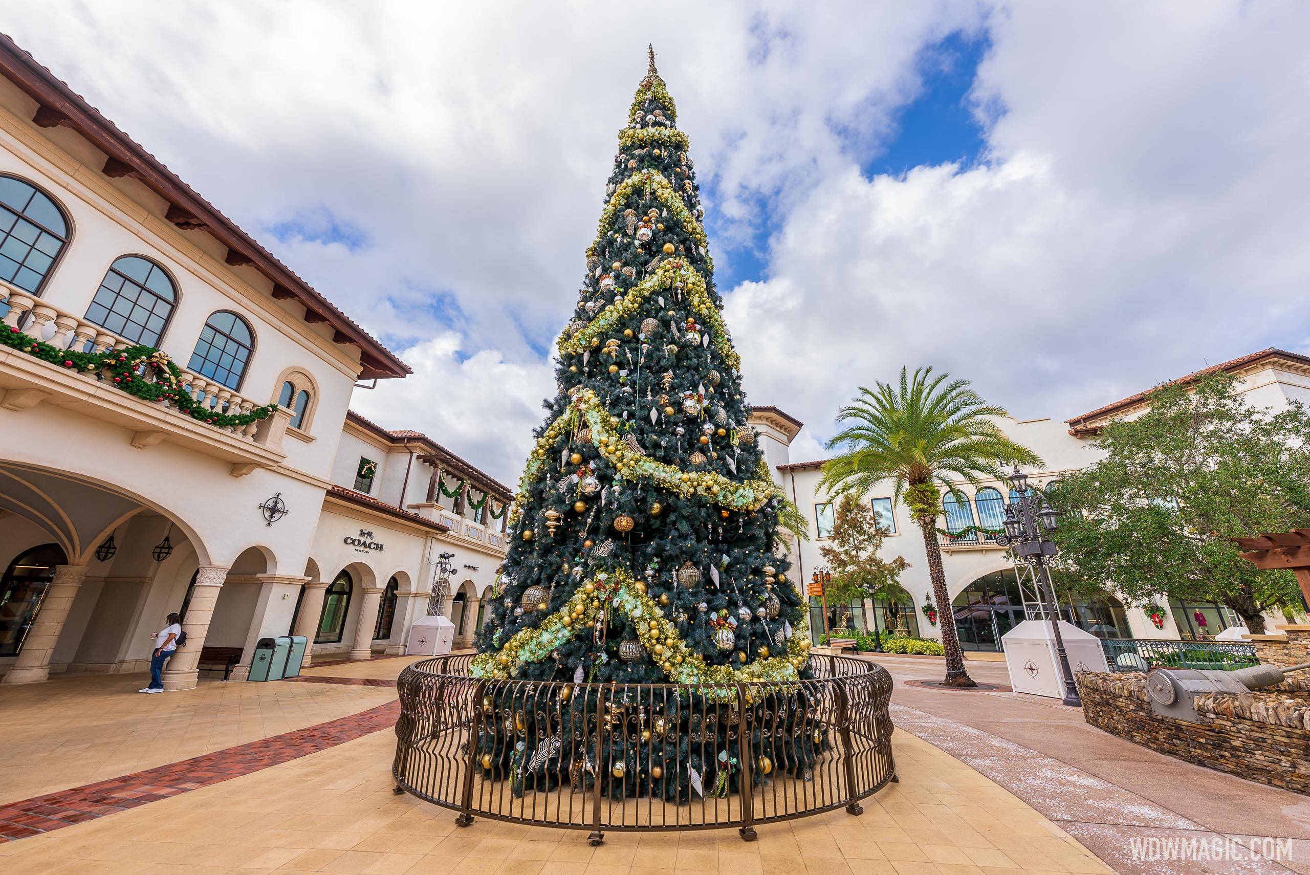 Disney Springs Christmas holiday decor 2021