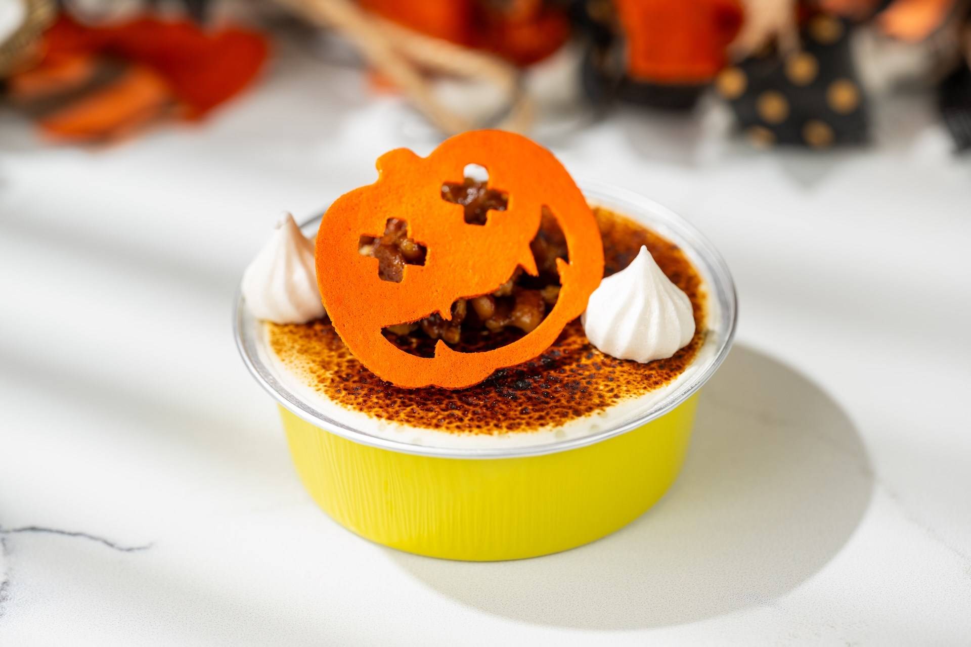 Pumpkin Spiced Creme Brulee Vanilla and Pumpkin Spiced Creme Brulee with Maple W