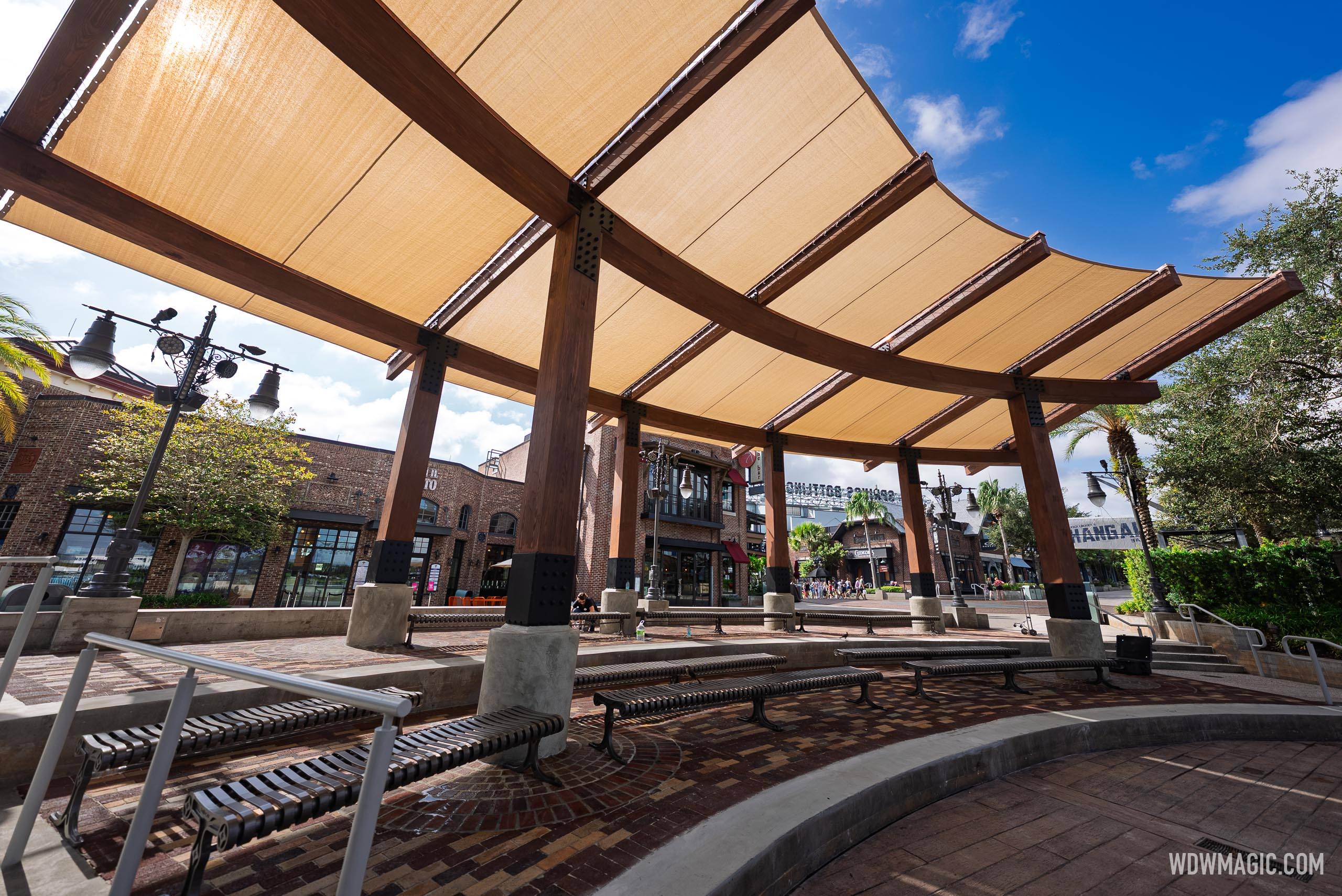 The curved shade canopy at Waterview Park