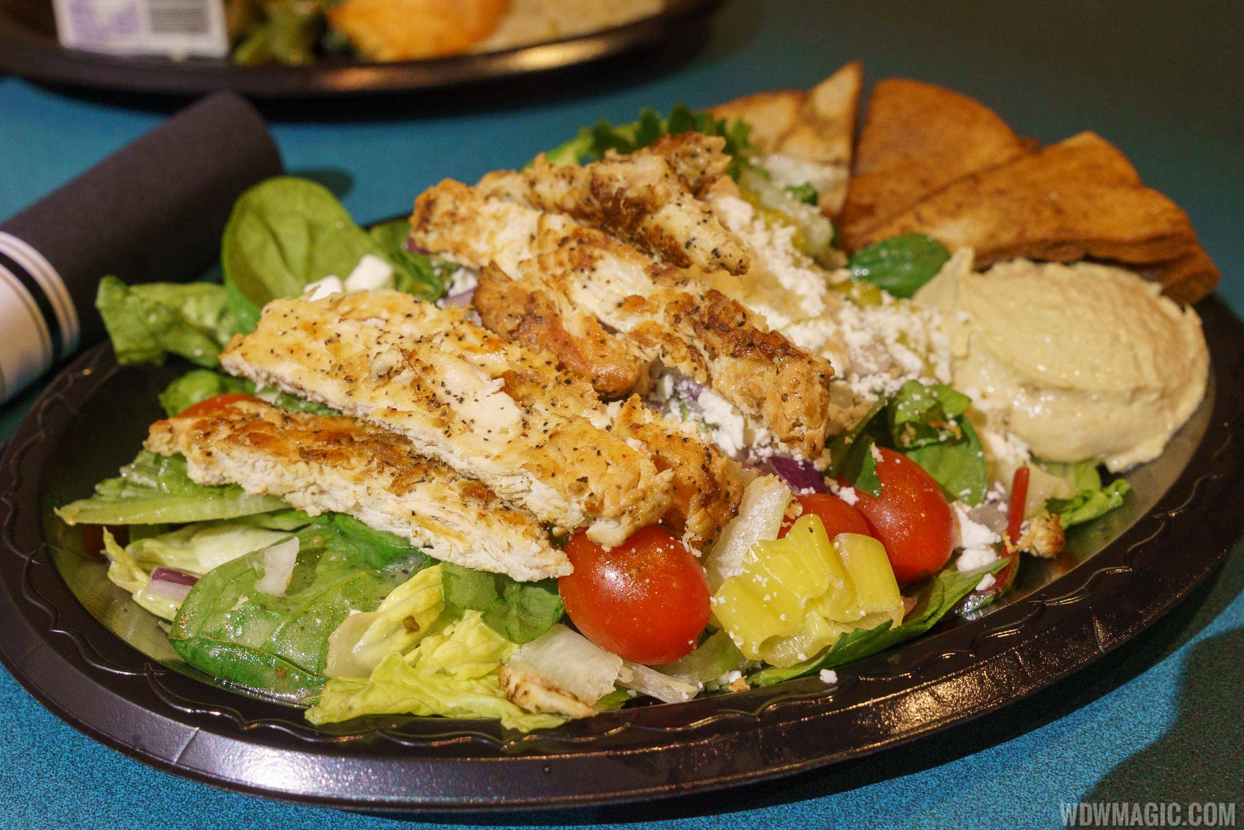 Mediterranean Salad with Chicken