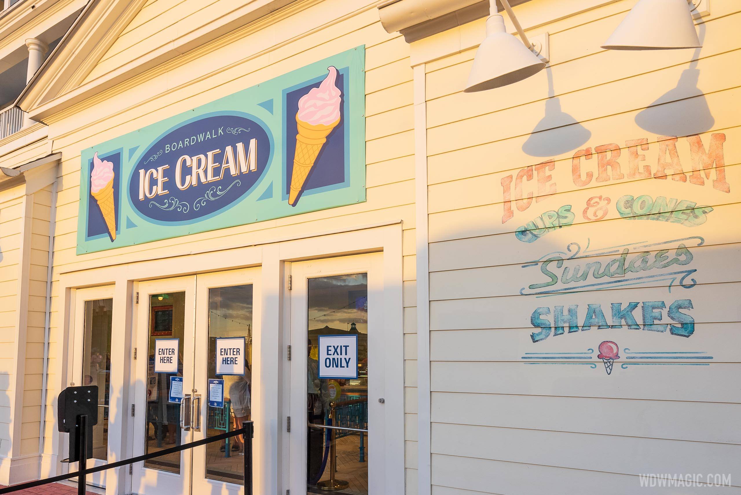 REVIEW of the NEW BoardWalk Ice Cream Shop in Disney World!