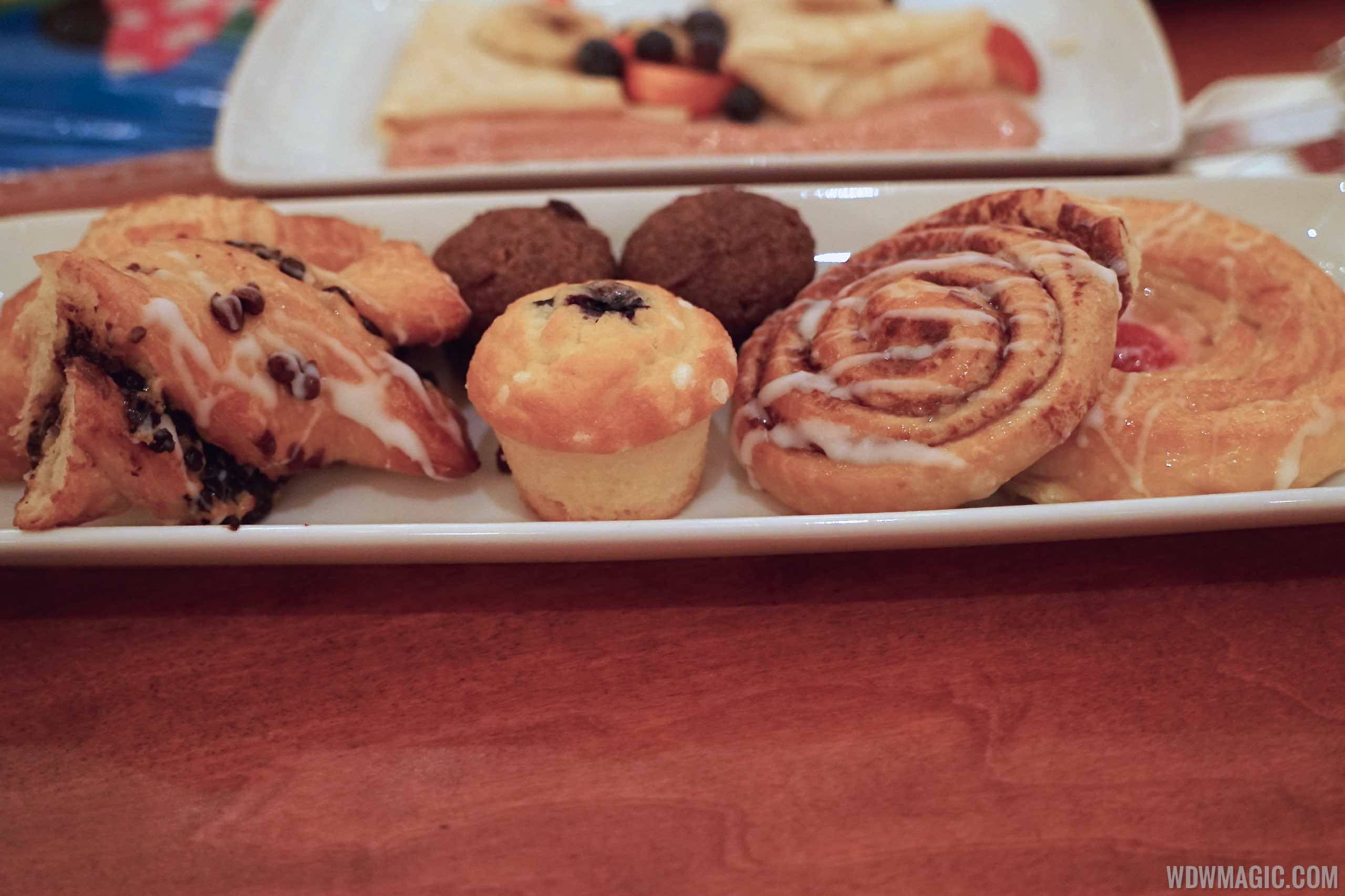 PHOTOS - A quick look at the new breakfast offering at Be Our Guest Restaurant