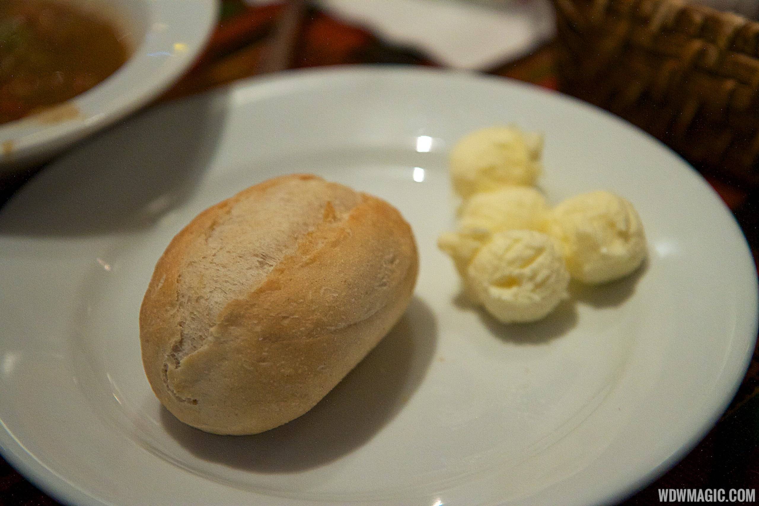 Boma Dinner buffet plate - Bread roll