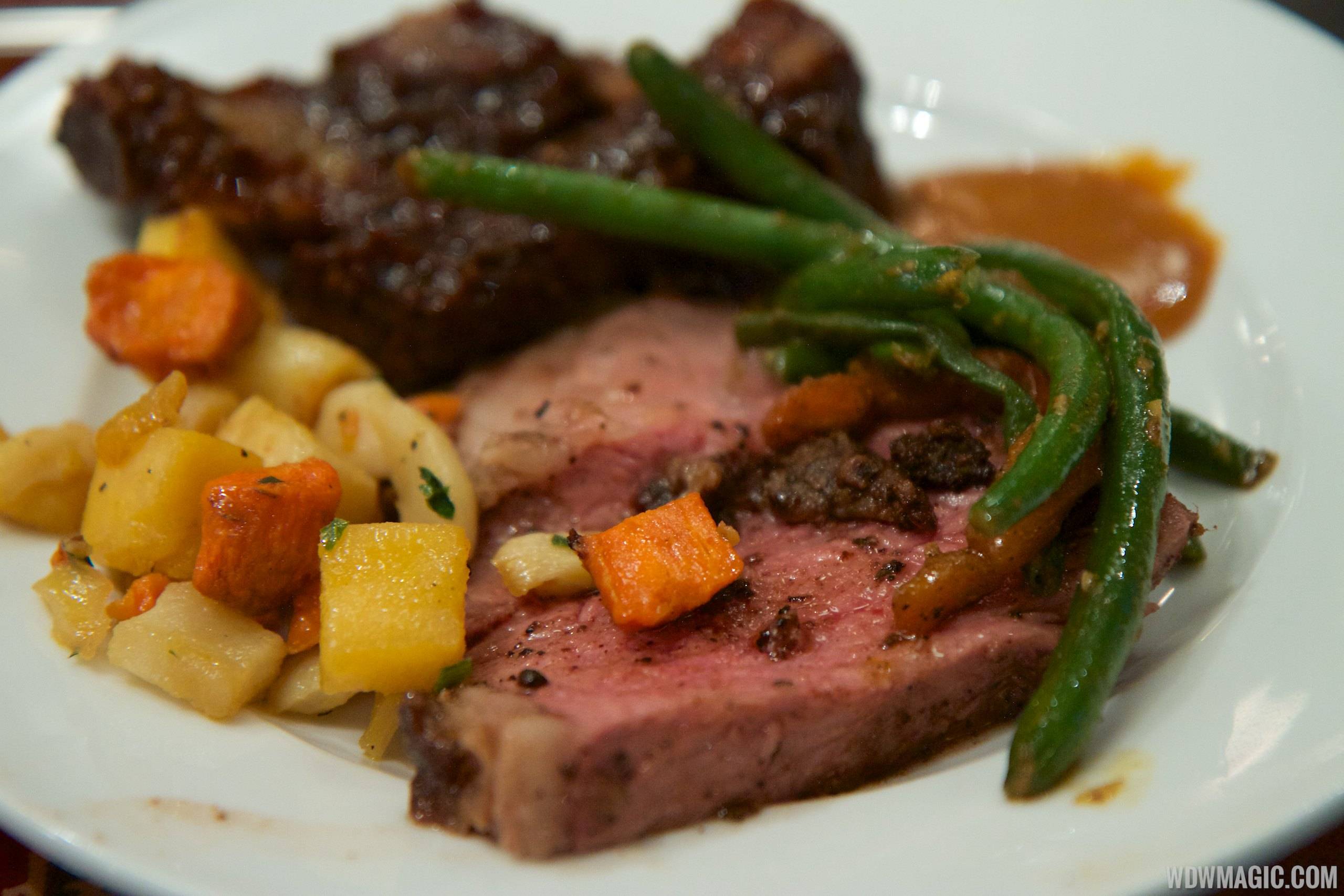 Boma Dinner buffet plate - Strip loin, green beans, root vegetables and ribs