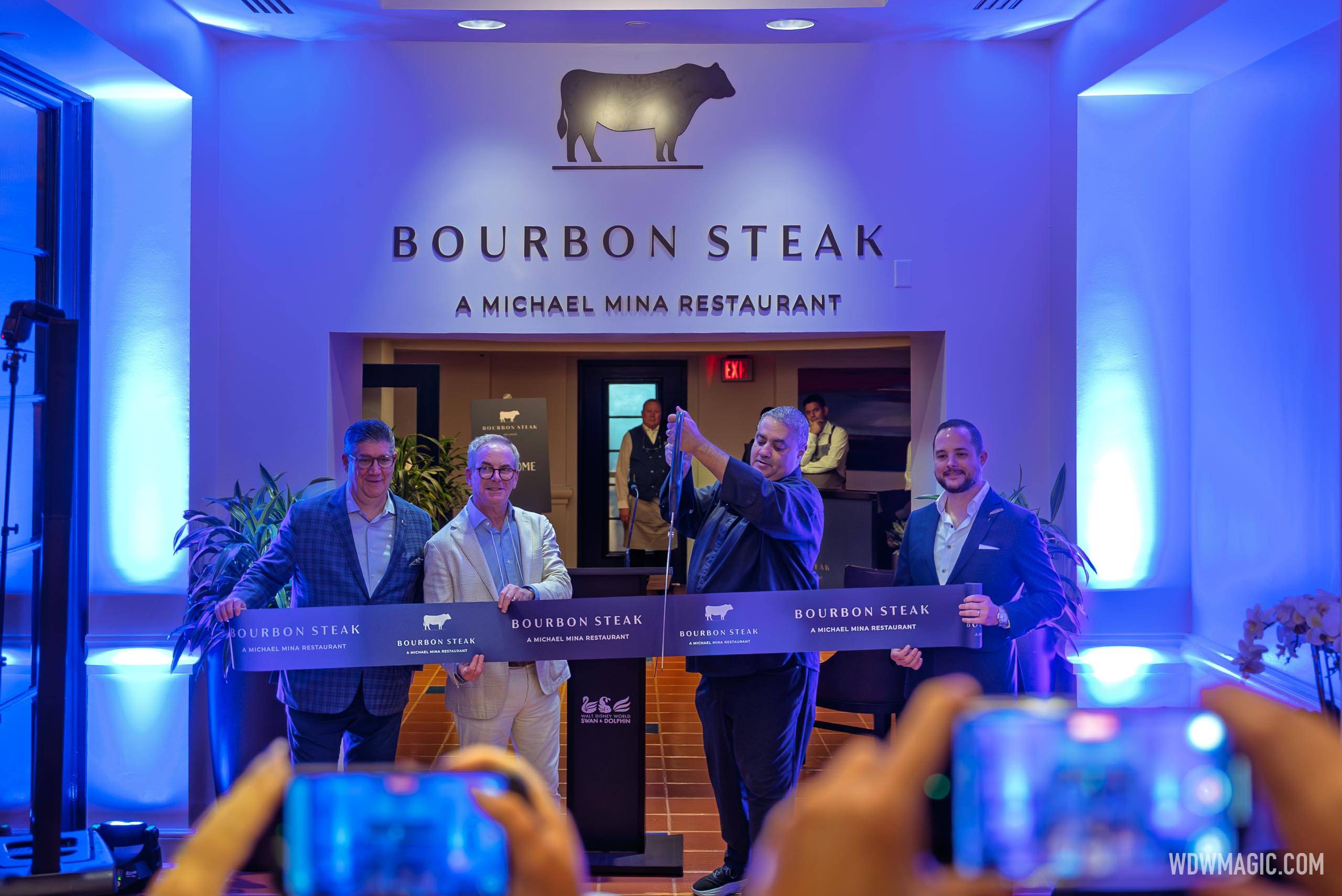 Chef Michael Mina Opens Bourbon Steak at Walt Disney World Swan and Dolphin