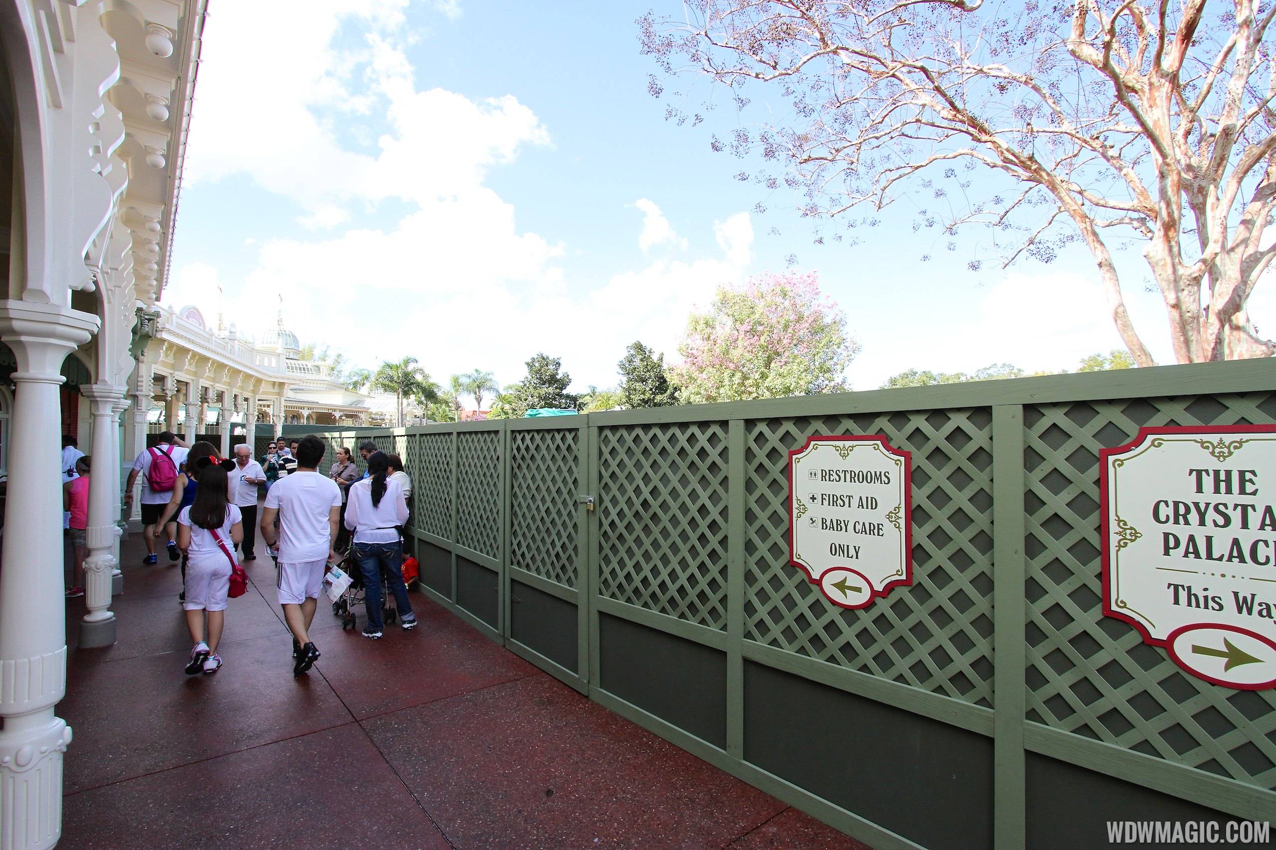 PHOTOS - A look at the Casey's Corner outdoor seating area expansion at the Magic Kingdom