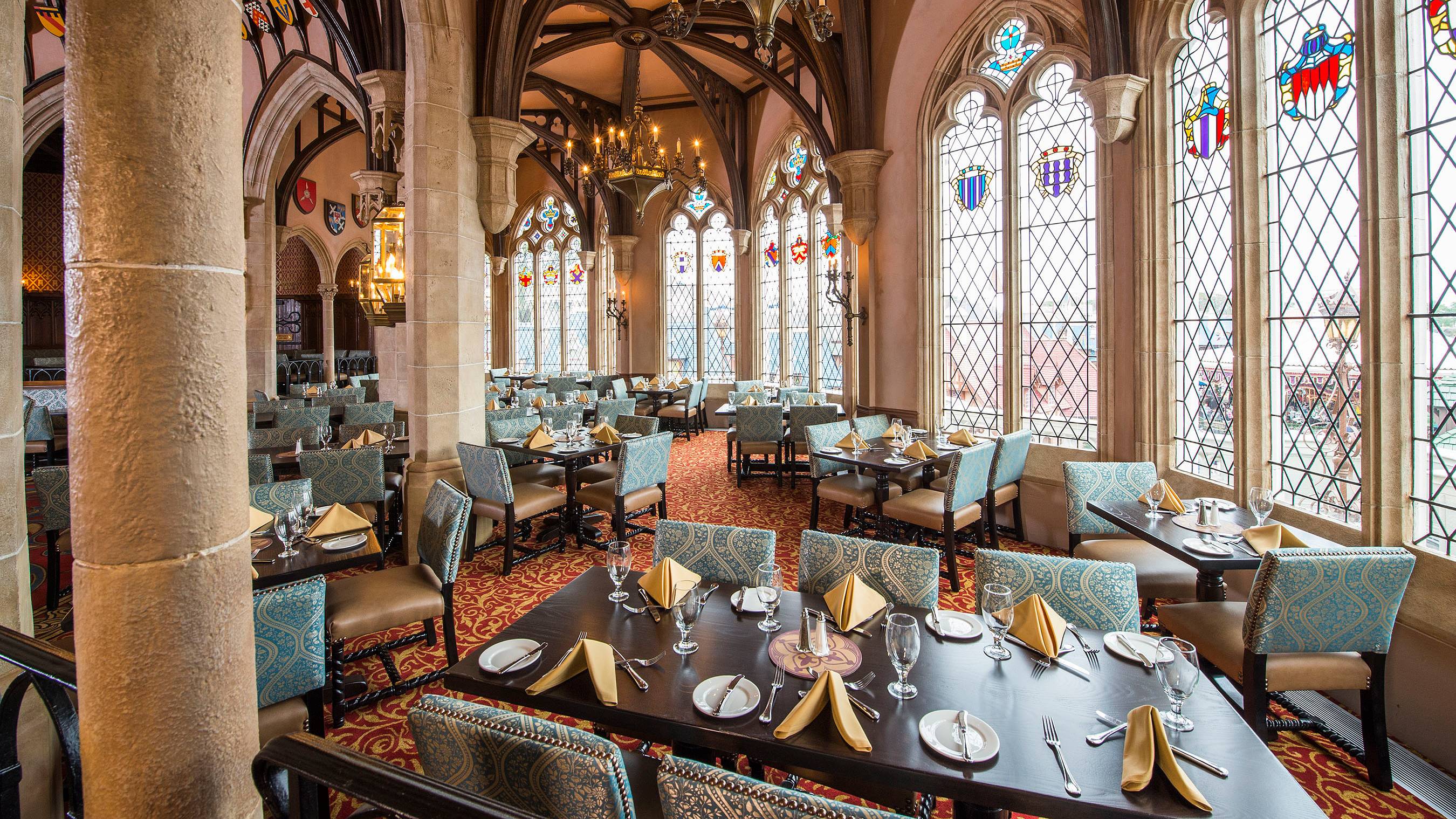 Reservations at high-demand restaurants like Cinderella's Royal Table will be easier to secure with the new alert feature.