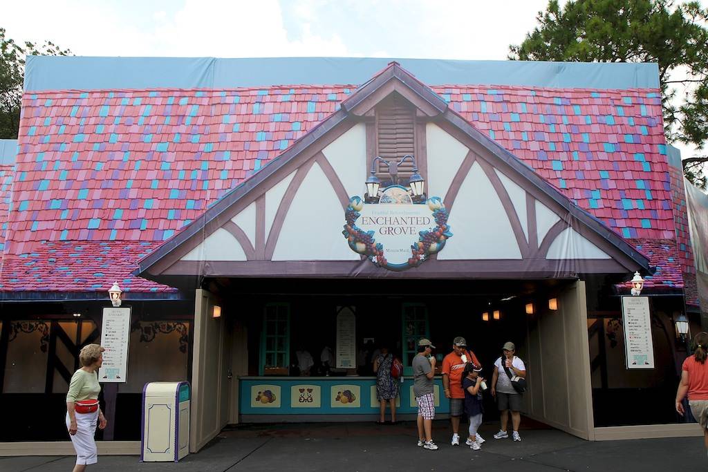 PHOTOS - Enchanted Grove completely covered in a scrim for exterior refurbishment