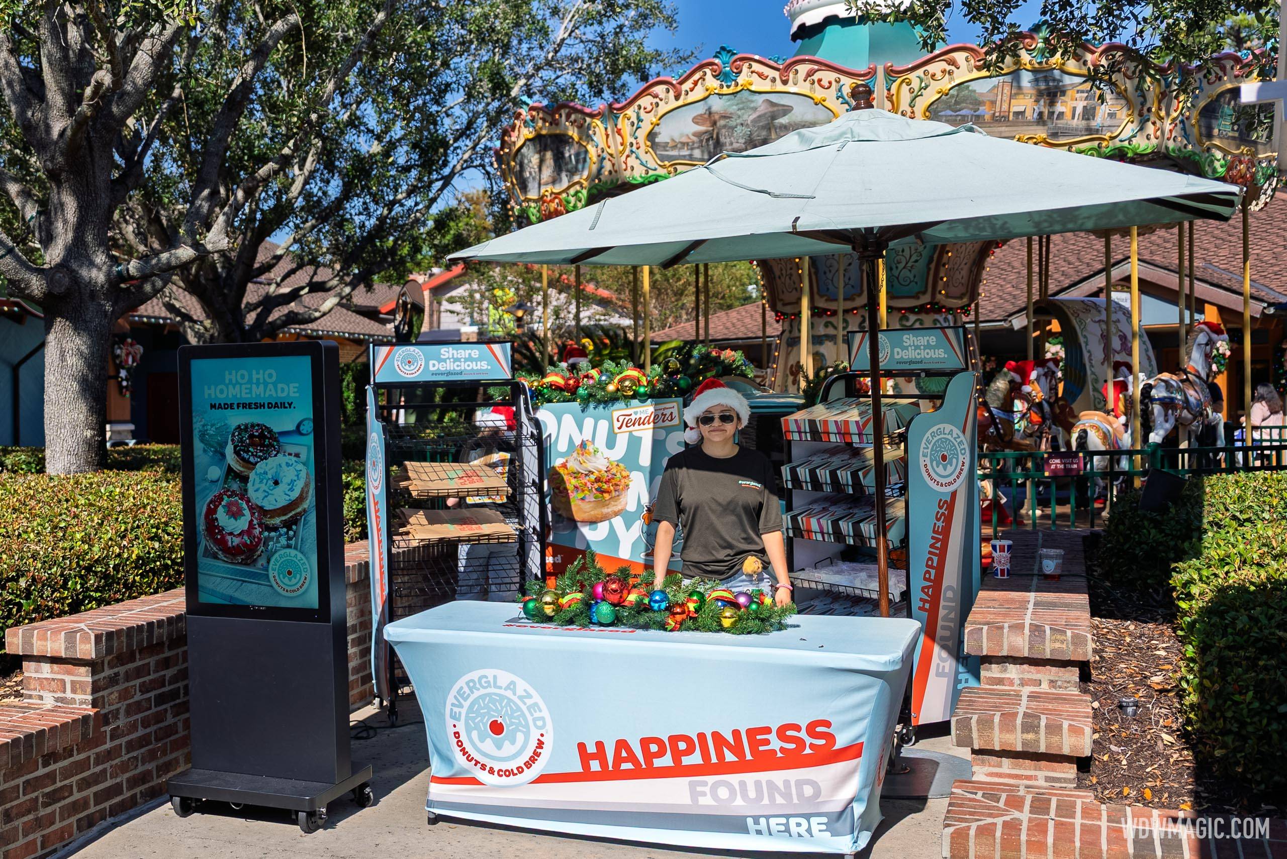 Everglazed Donuts Popup Shop Opens at Disney Springs for the Holidays