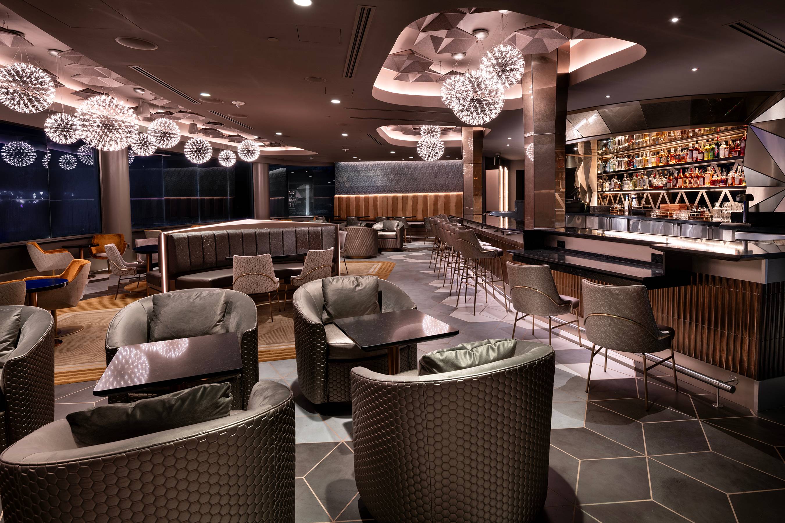 Inside the GEO-82 Lounge