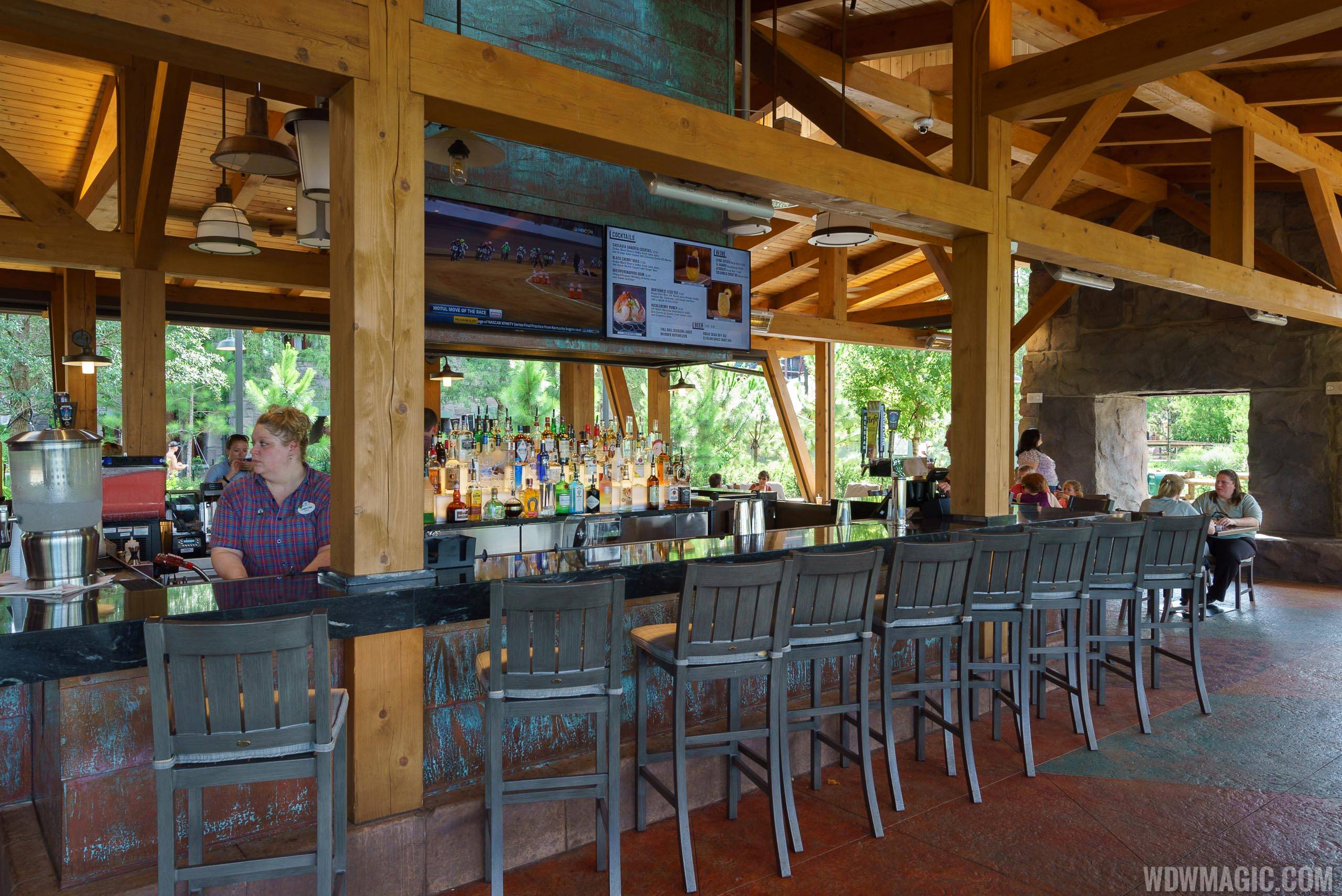 Geyser Point Bar and Grill dinner