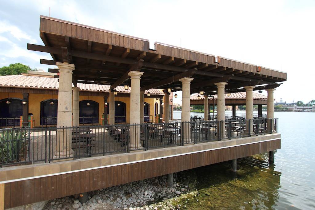 The outdoor dining area for the Cantina counter service