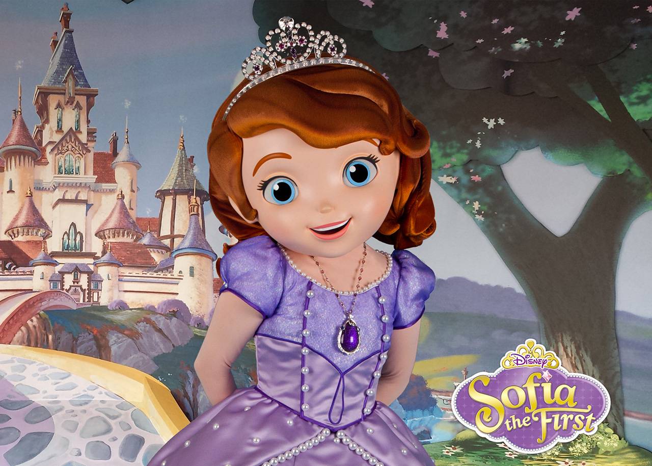Sofia the First and Doc McStuffins joining Disney Jr Play n' Dine at the Hollywood and Vine in early 2014