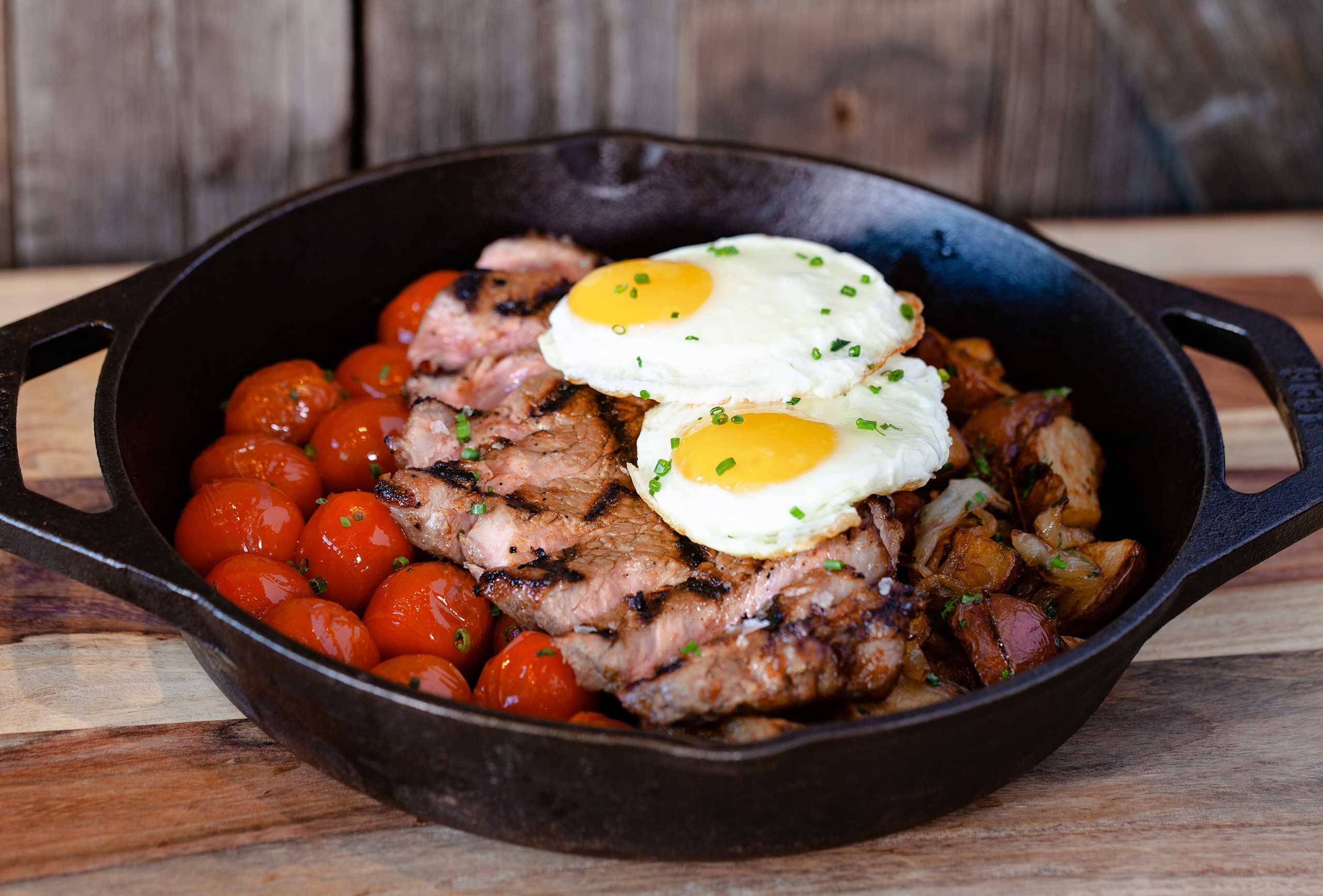Weekend Brunch at House of Blues - NY Steak & Eggs