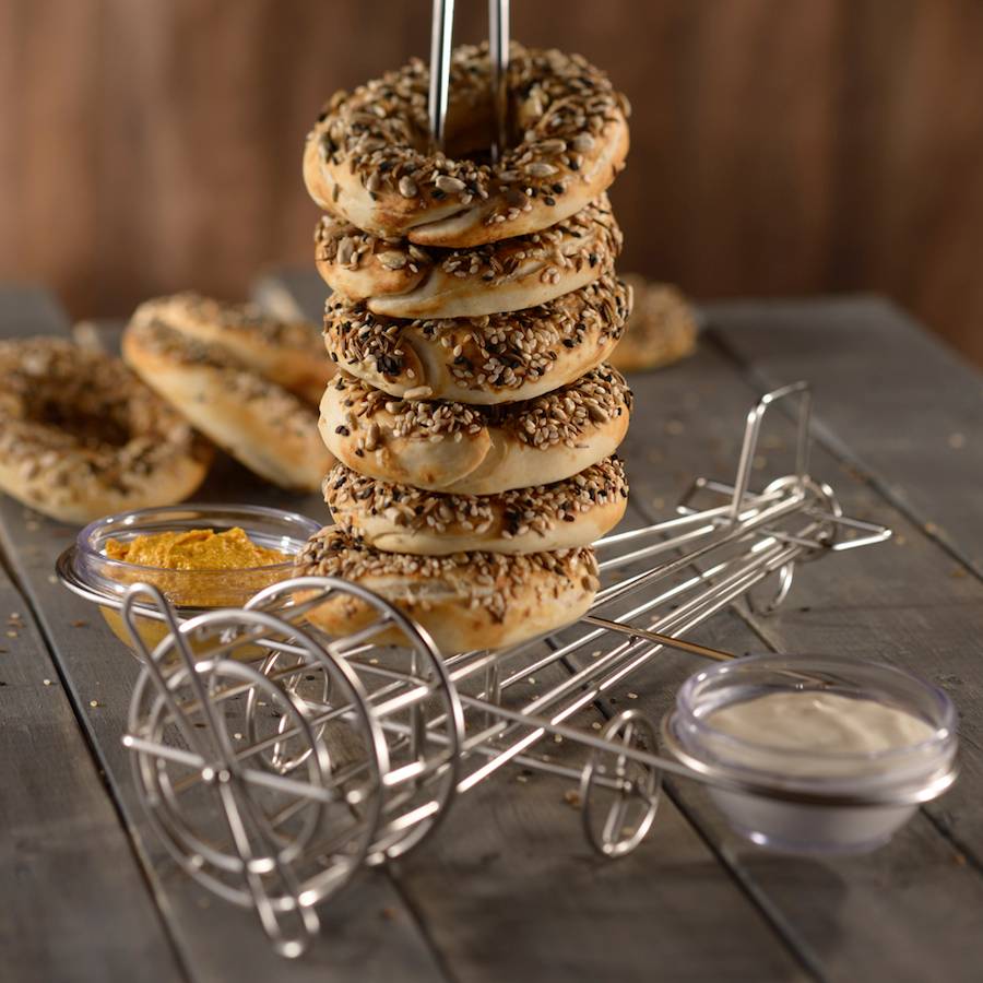 Pretzels with house-made mustard and beer-cheese fondue