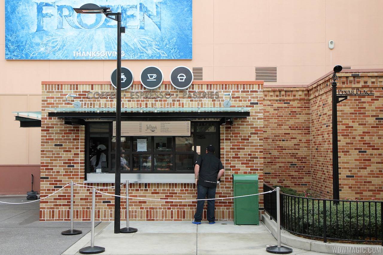 PHOTOS - New Joffrey's Coffee Shop now open in Pixar Place