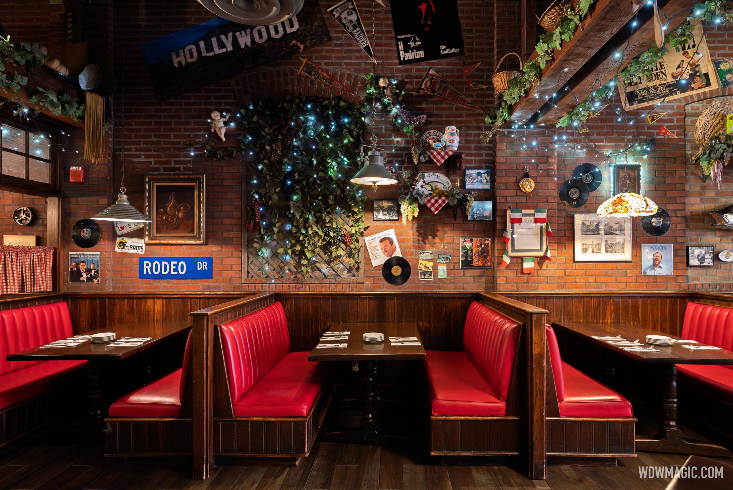 Mama Melrose's Ristorante Italiano Overview