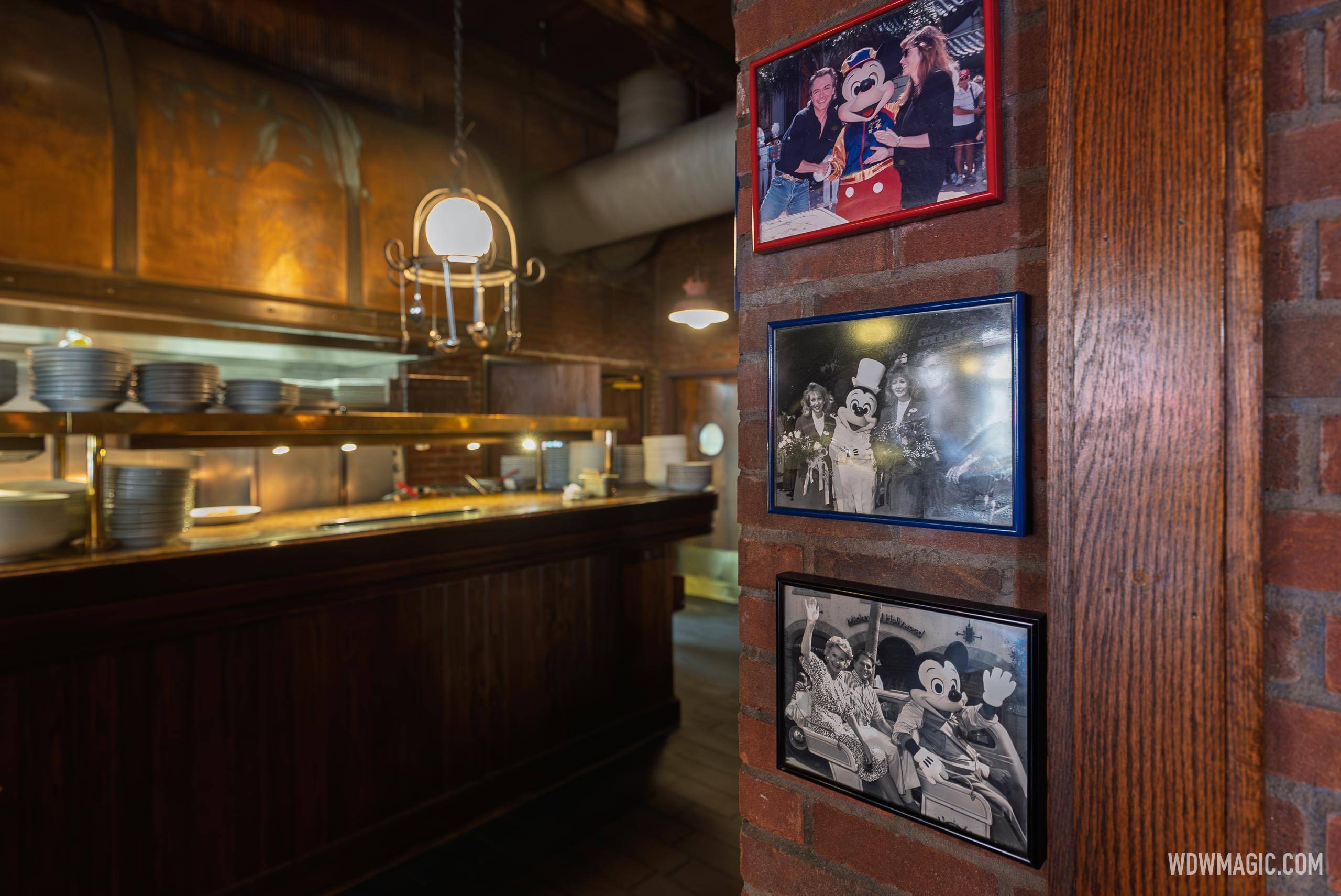 Mama-Melroses-Ristorante-Italiano_Full_60265.jpg