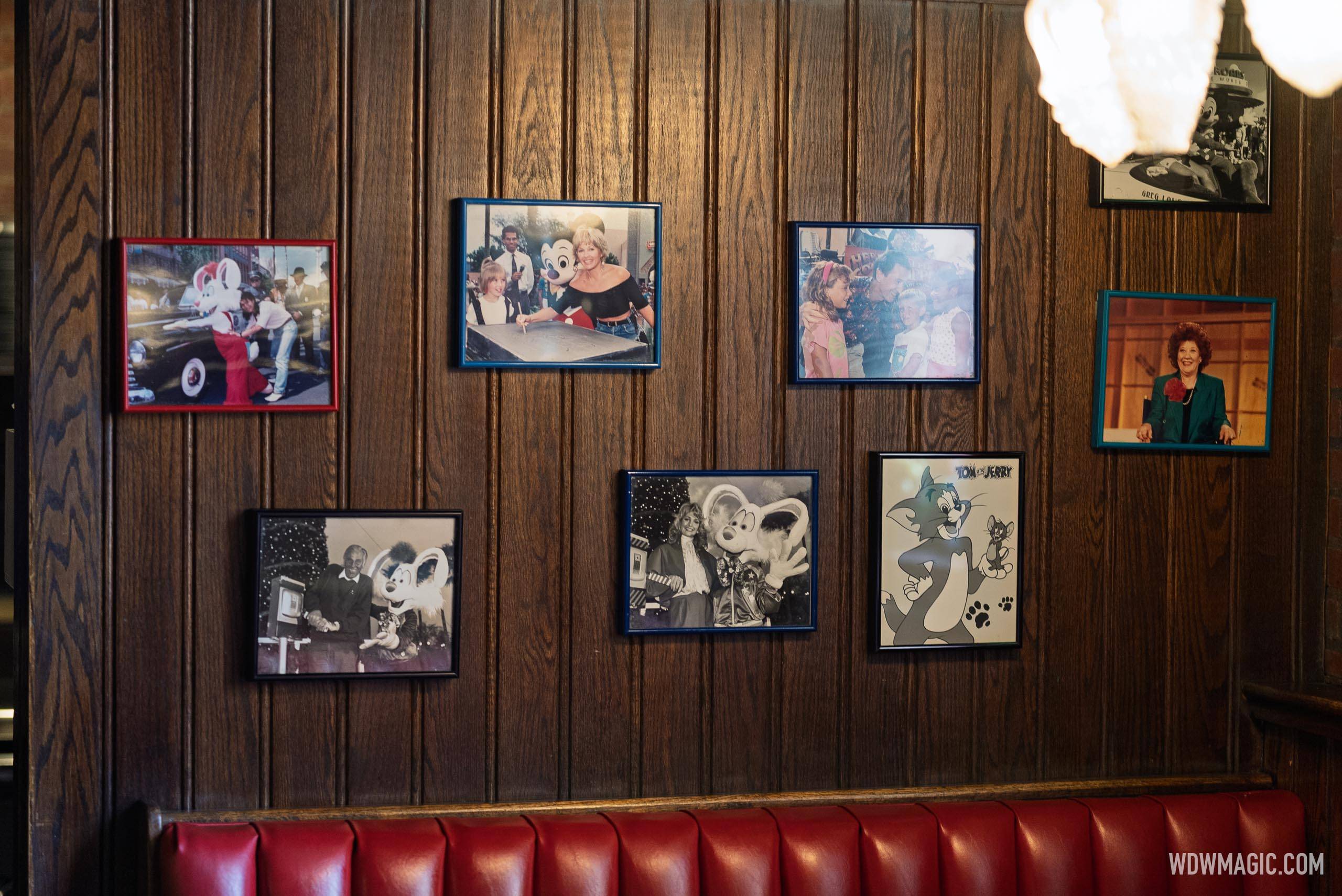 Mama Melrose's Ristorante Italiano Overview