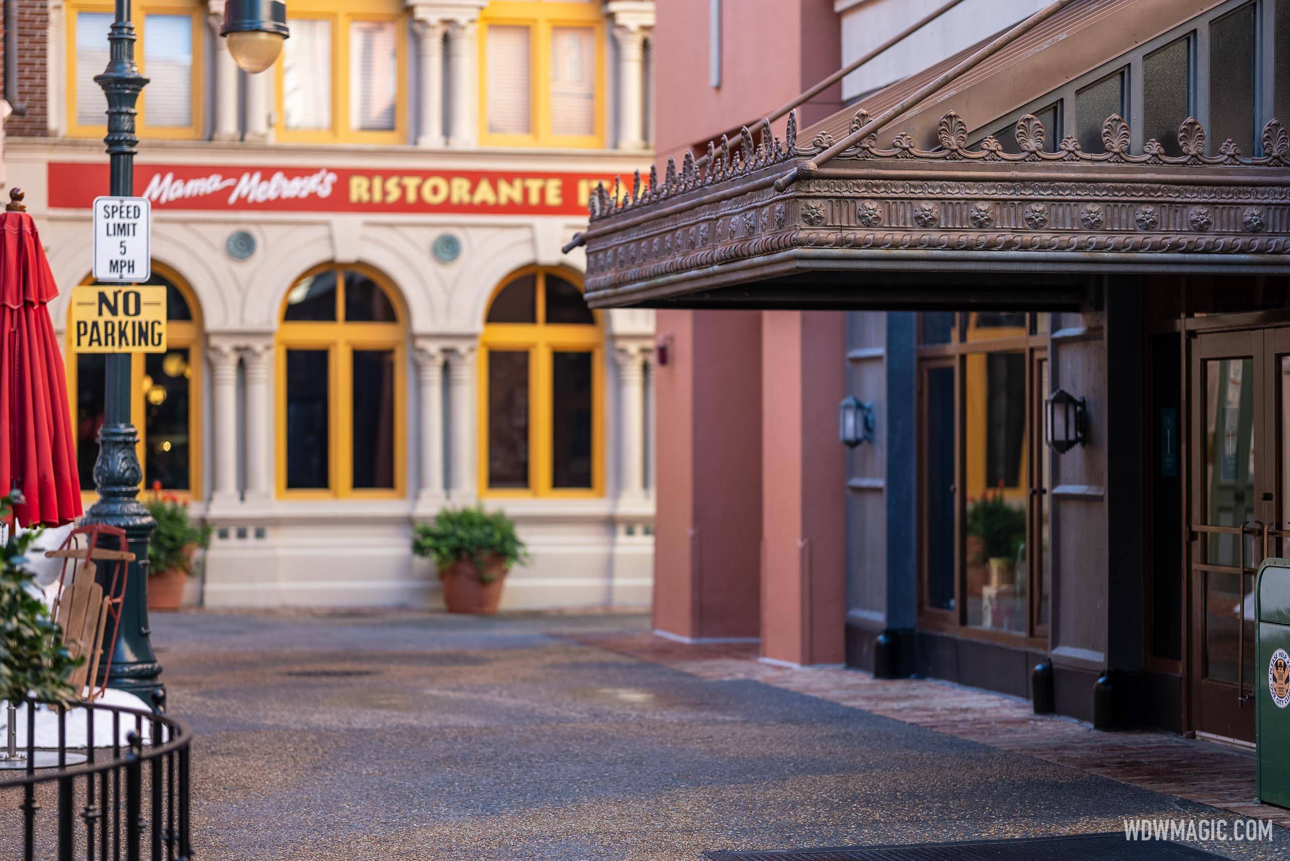 Mama Melrose's Ristorante Italiano Overview
