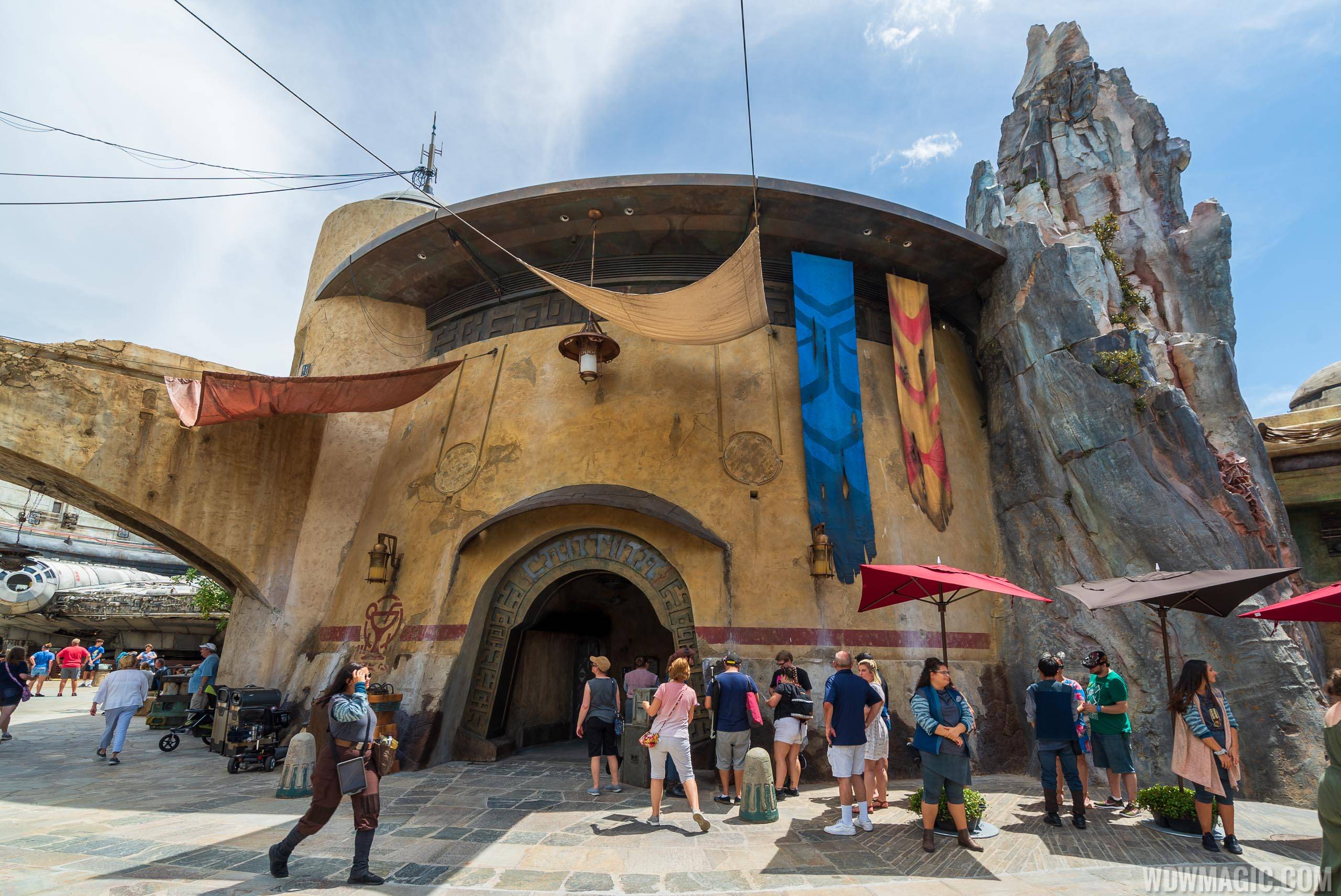 Adults Trying Out Oga's Cantina Star Wars Bar — Cost, Photos, Review