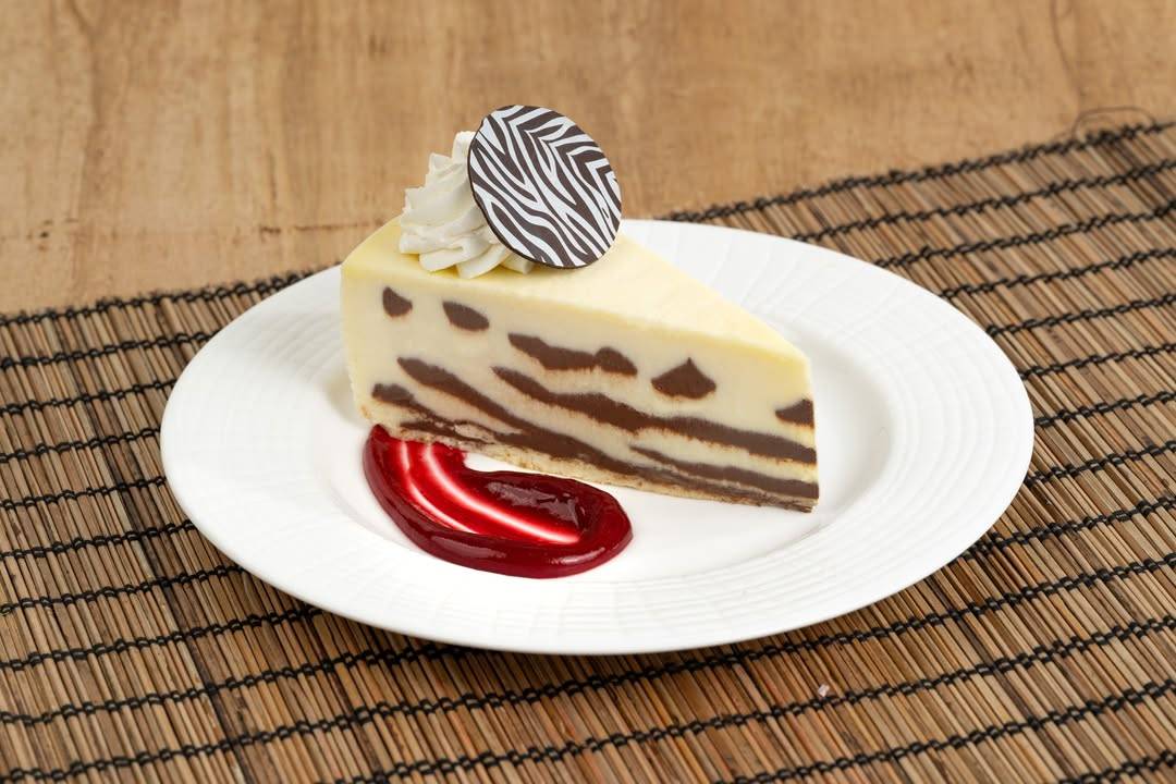 Disney's Animal Kingdom Adds New Eats: Coffee Flight, Sliders, Cheesecake, and More