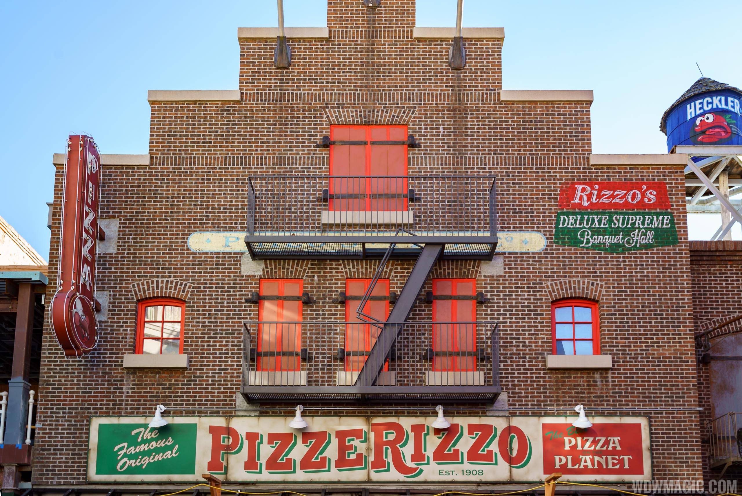 PizzeRizzo construction