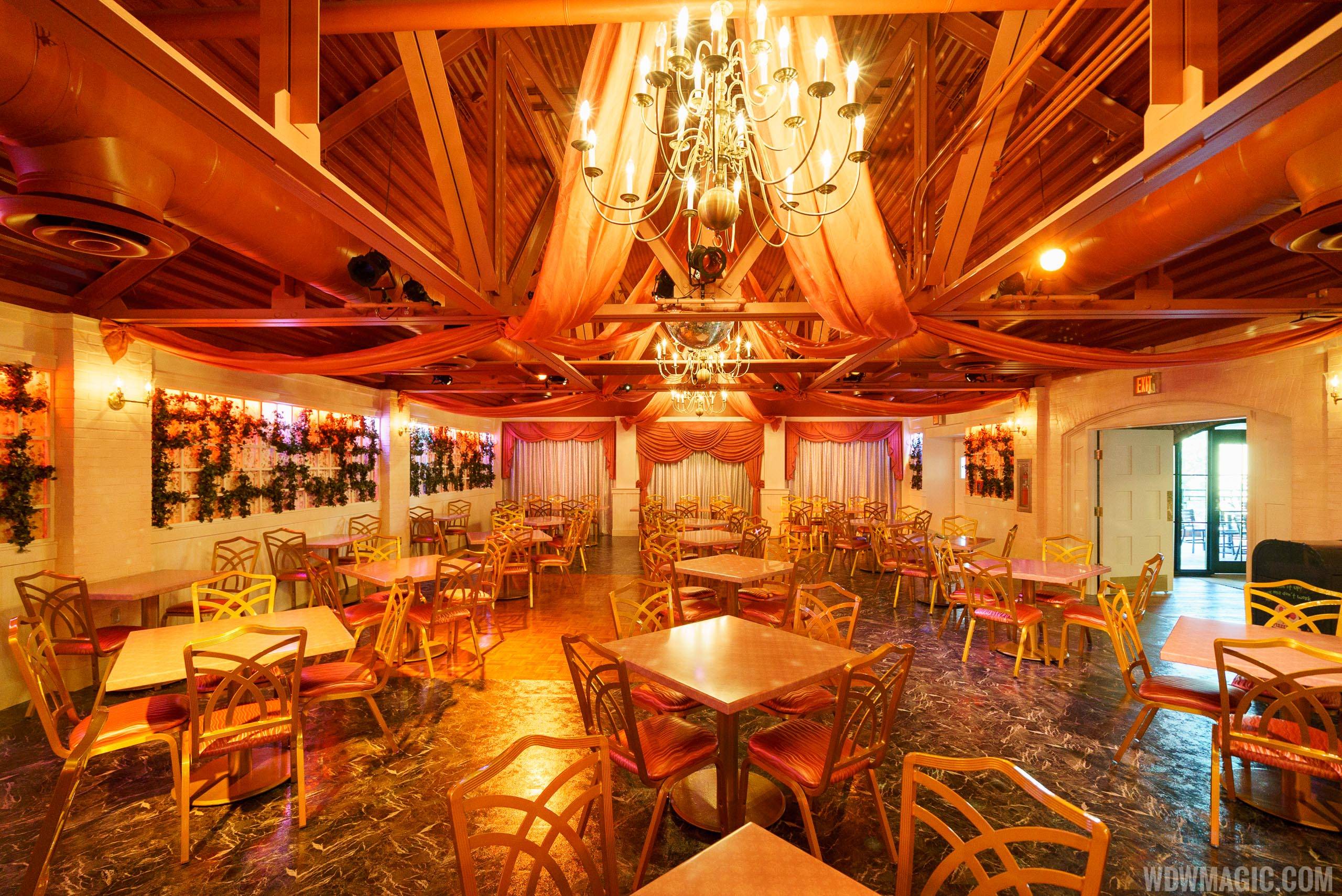 Inside PizzeRizzo - Rizzo's Banquet Hall