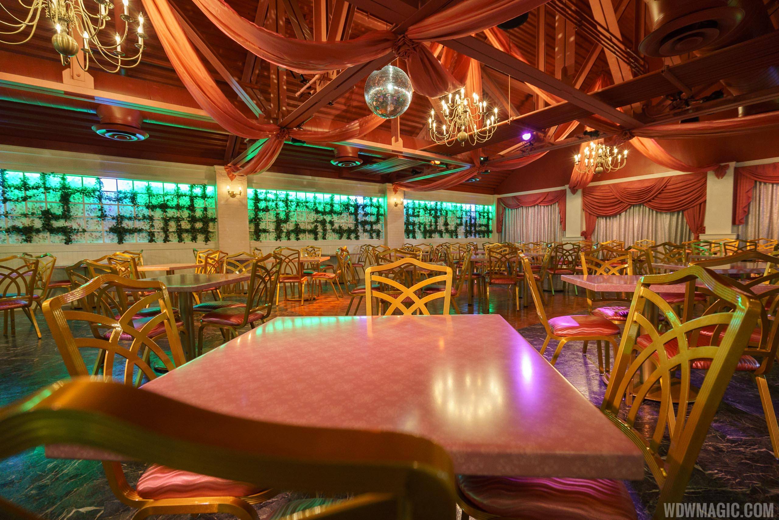 Inside PizzeRizzo - Rizzo's Banquet Hall