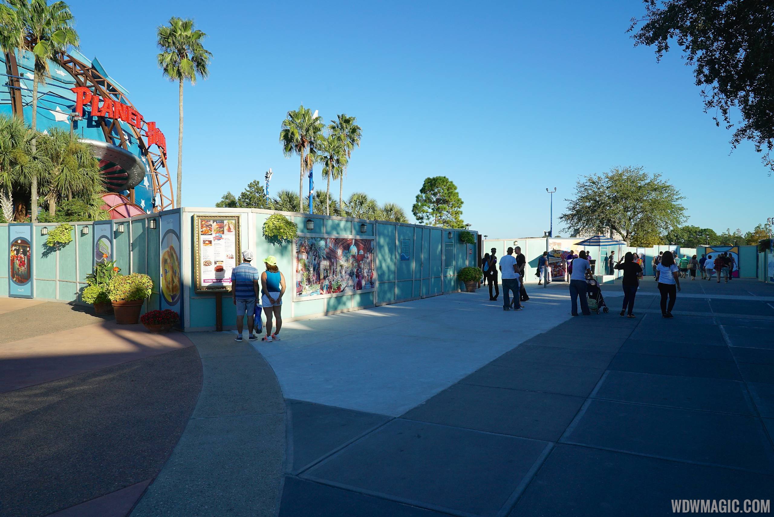 PHOTOS - Planet Hollywood gift shop demolished at Downtown Disney