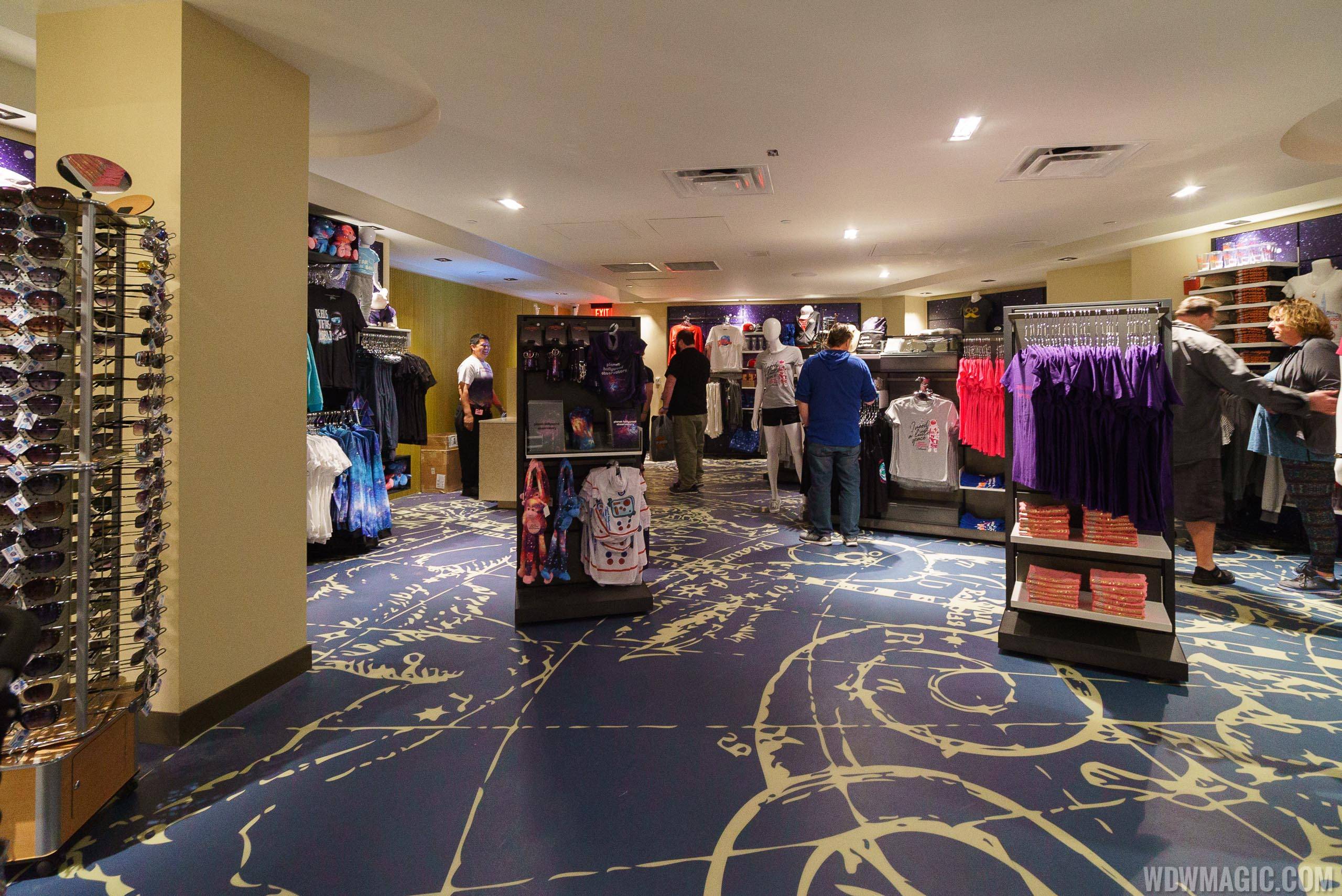 Planet Hollywood Observatory - Inside The Store